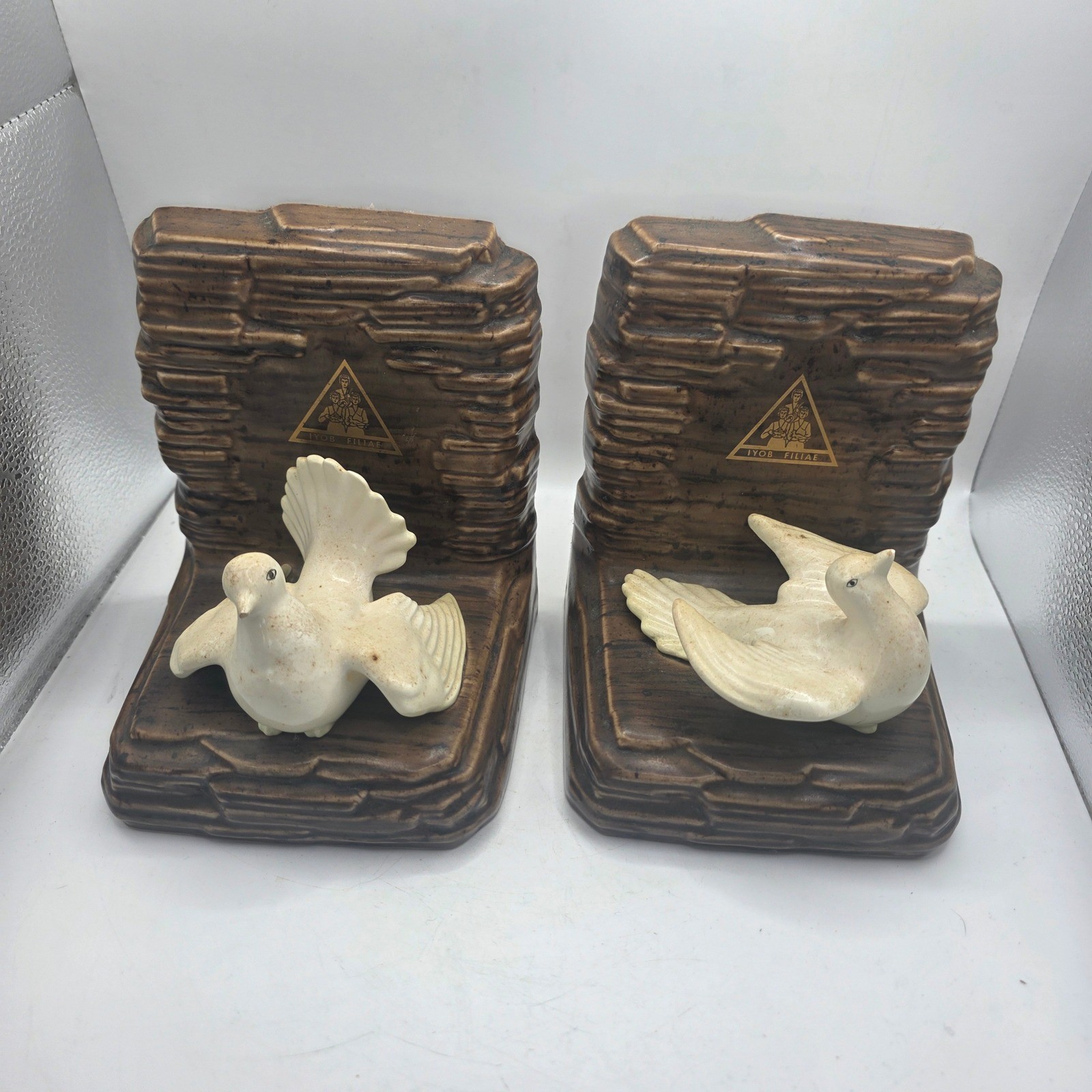 Vintage 1970 Job\'s Daughters IYOB FILIAE Dove Bird Bookends Masonic Pair