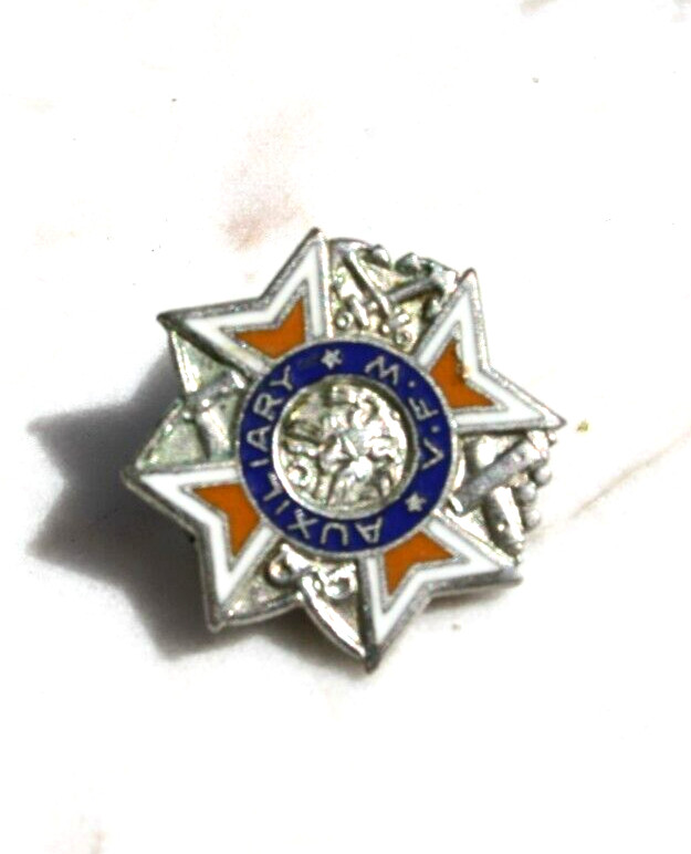 Vintage V.F.W. VFW AUXILIARY Metal Lapel PIN