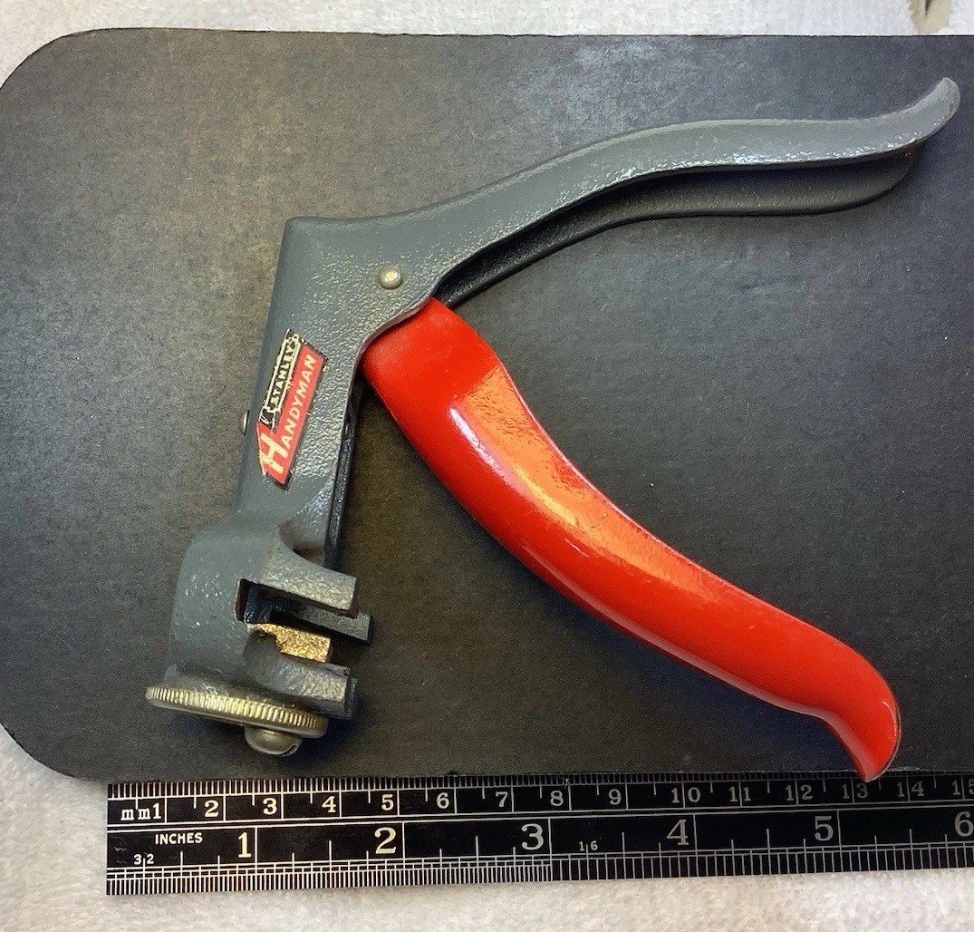 Vintage STANLEY Handyman Saw Set H432 Excellent Condition With Lable