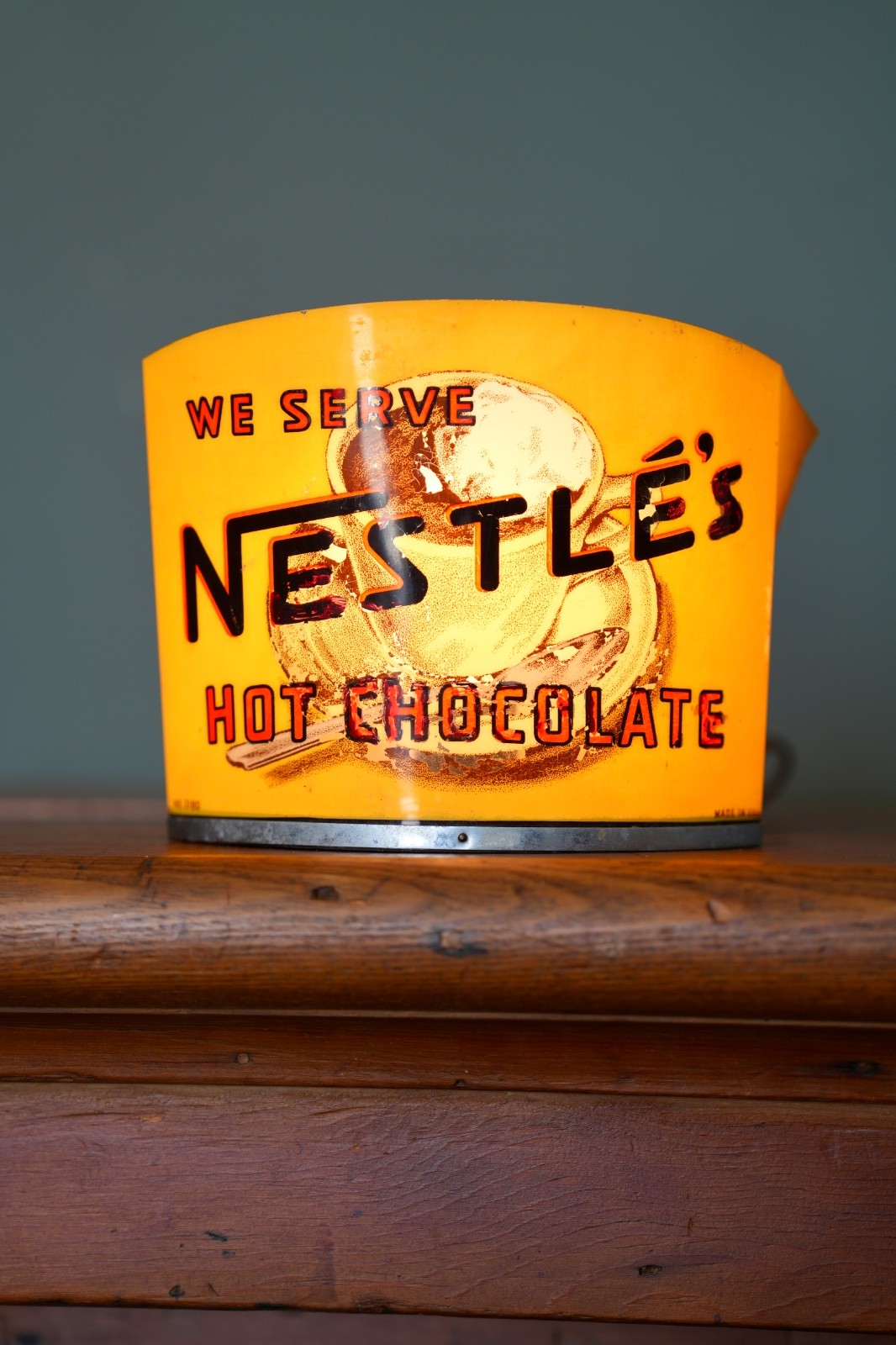 Vintage Nestles Hot Chocolate Countertop Store Display Lighted Sign Lamp RARE