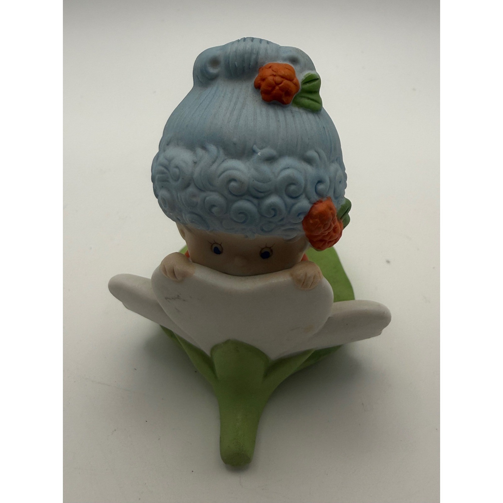 Vintage Herself the Elf Willow Song Porcelain Figurine American Greetings 1983