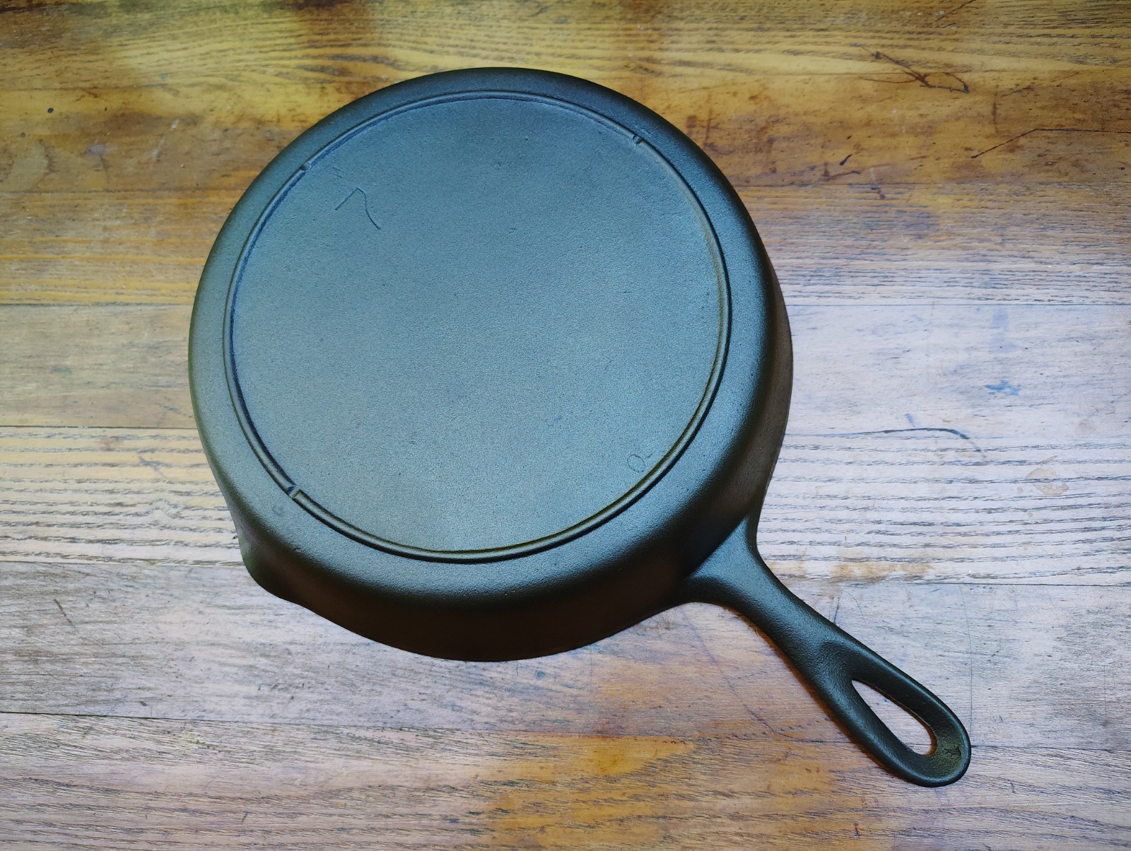 Vintage Lodge No.7 Cast Iron Skillet Three Notch Vintage Lodge No.7 Cast Iron Skillet Three Notch