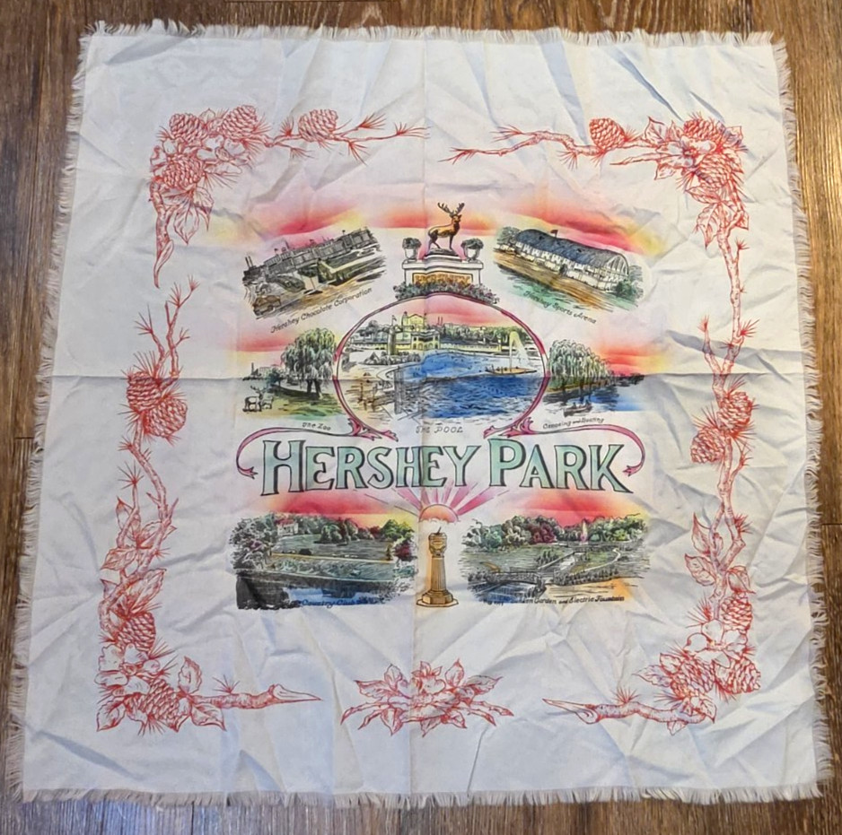 RARE Vintage Hershey Park Amusement Park Pennsylvania Souvenir Scarf 29 x 29