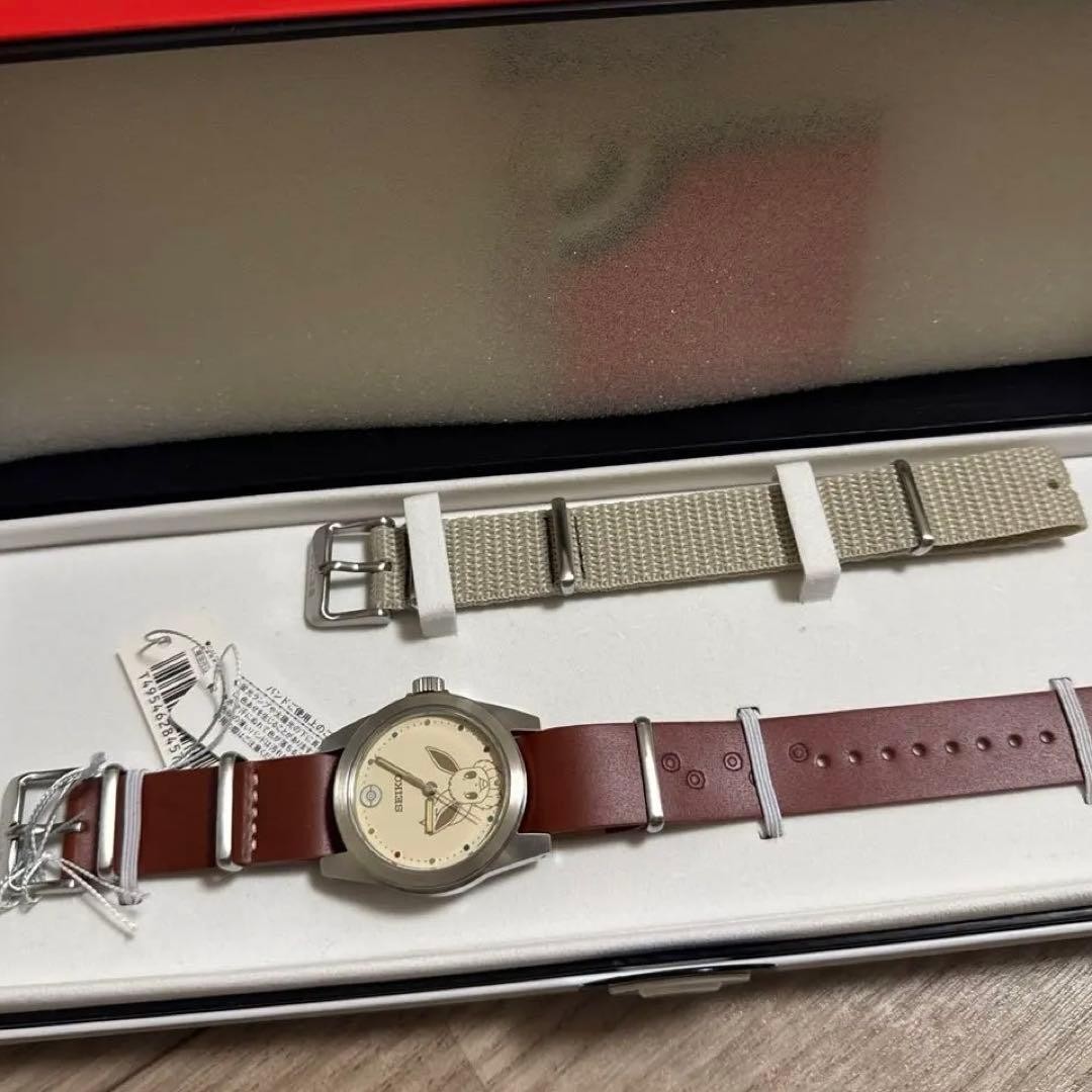 SEIKO POKEMON Limited Watch Wristwatch With Gray Strap Eevee Eievui SCXP179