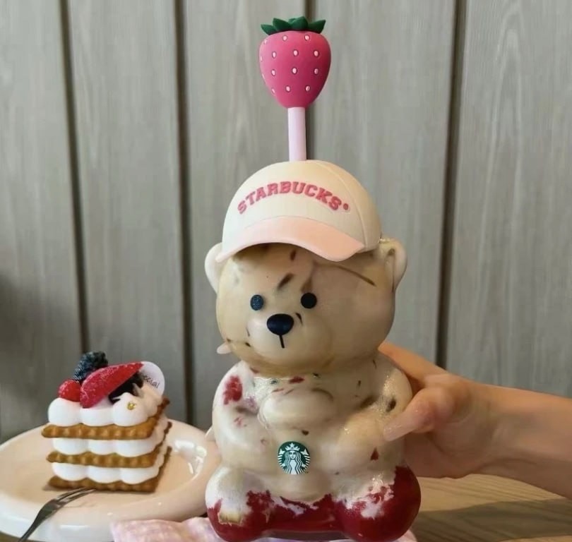 Starbucks Bearista Bear Strawberry Tumbler Cup 600ml Base NIB Trendy 2026 Cute