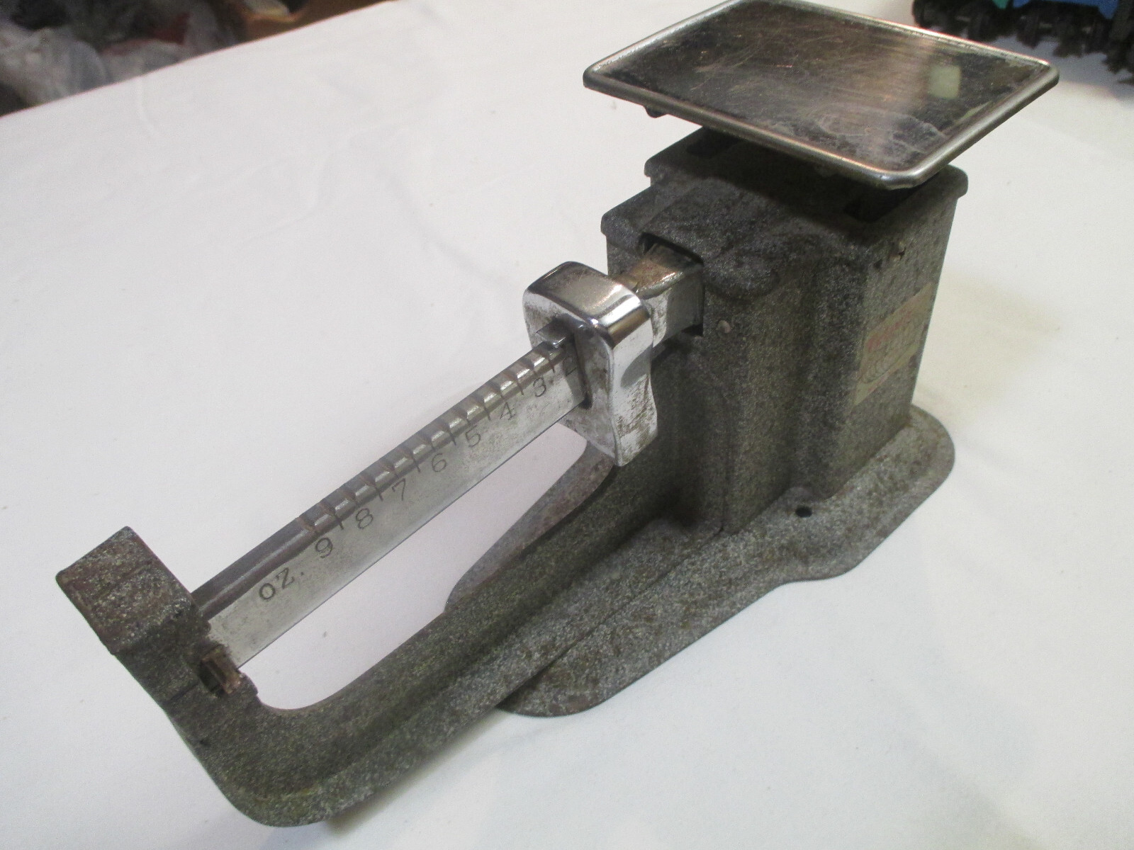 Vintage Triner Scale Model 9-T - 9oz Weight Capacity Postal Scale NICE