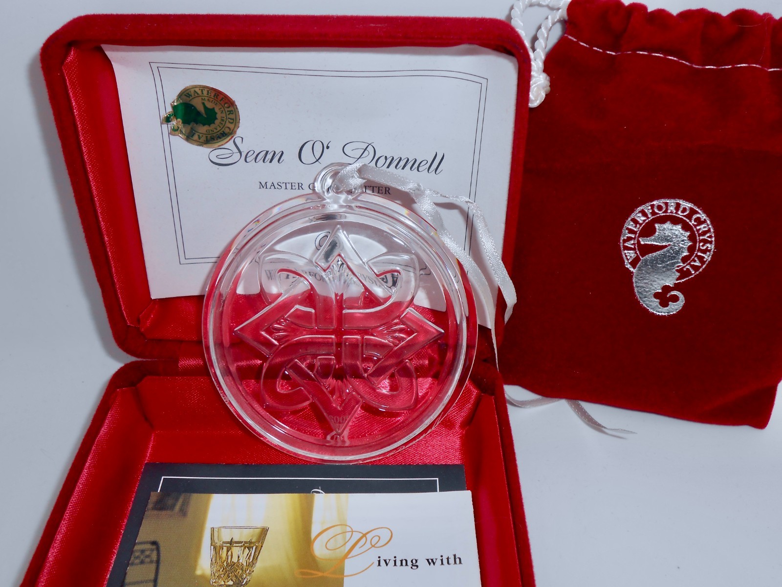 2002 Signed WATERFORD SOCIETY WS FIONN'S KNOT Celtic Ornament SEAN O'DONNELL H73