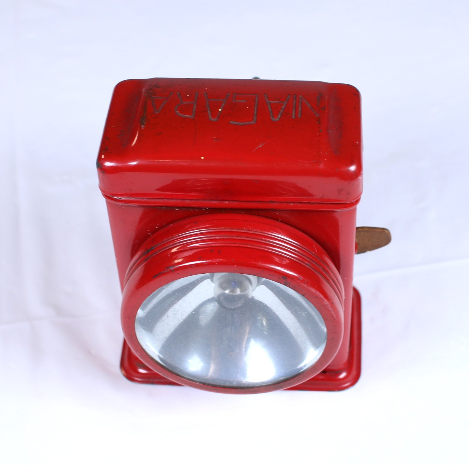 Vintage 1930s Niagara Searchlight Red Industrial Metal Lantern Flashlight Tested