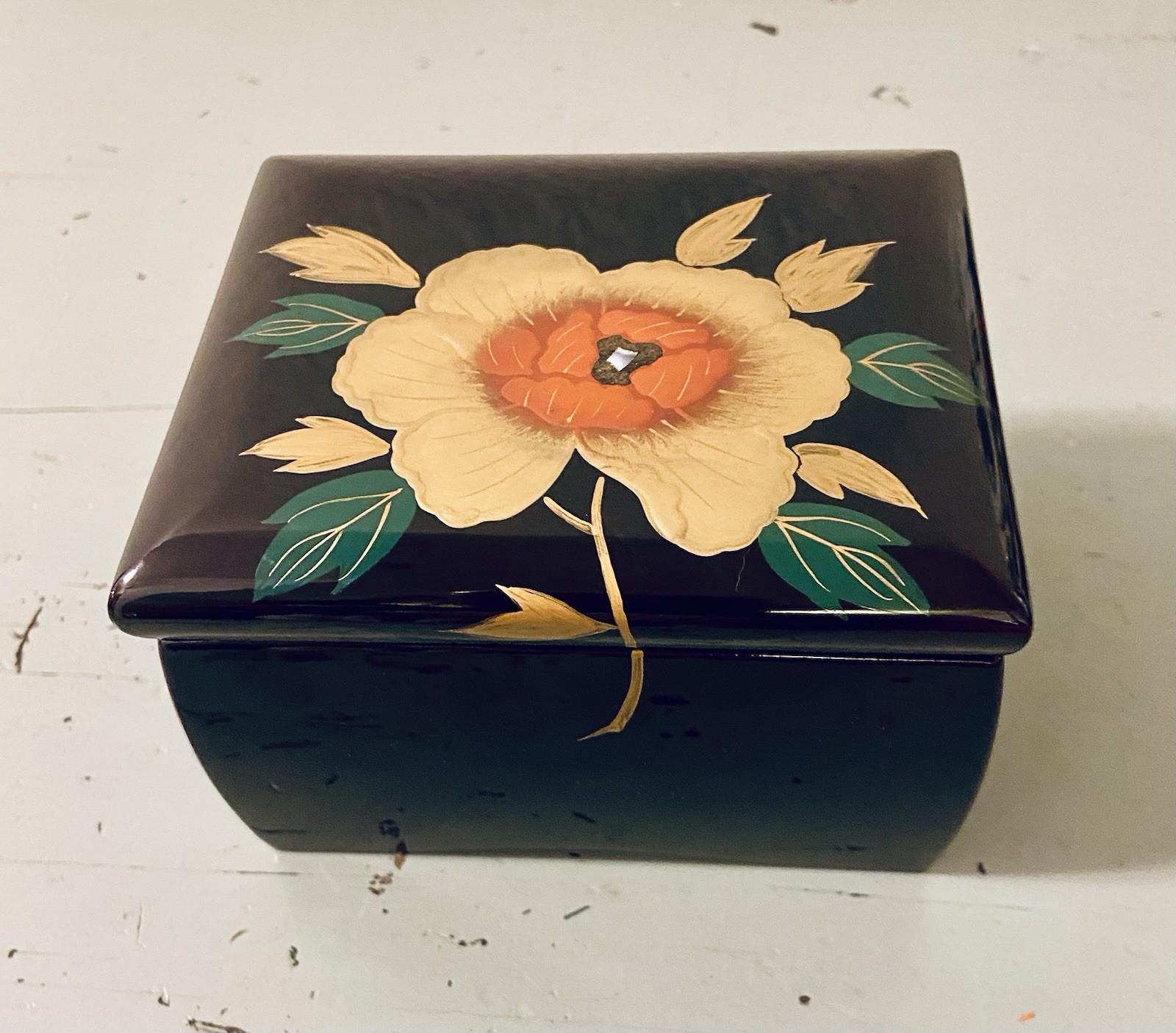 Vintage Futaba Musical Jewelry Box  Mirror Black Lacquer Floral Mint 4.5” Long