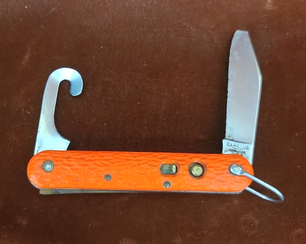 Camillus New York Orange Pilot Parachute Jump Knife Vietnam  (MC-1 Hook) Rare