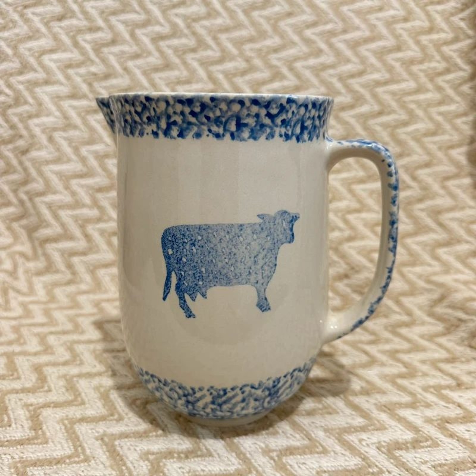 Vintage Tienshan Folk Craft Sponge Blue Heart Cow Ceramic Pitcher