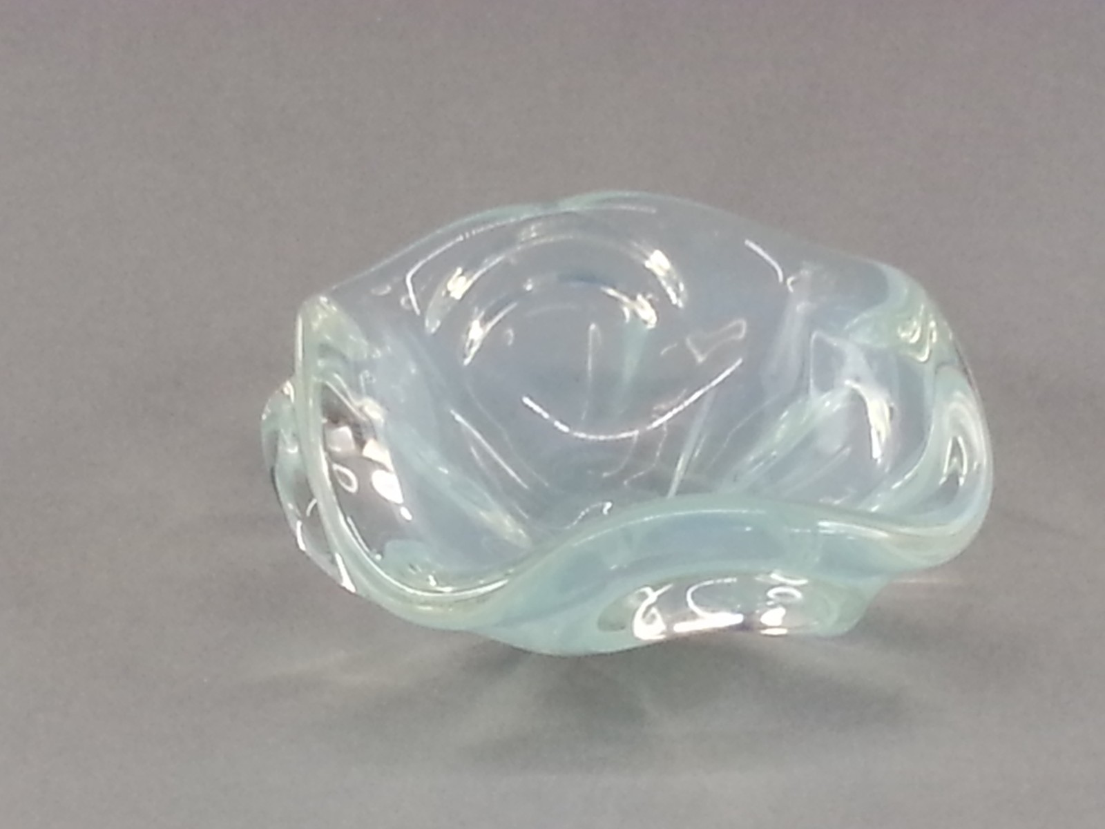 Vintage Opalescent Art Glass Dish Bowl Hand Blown