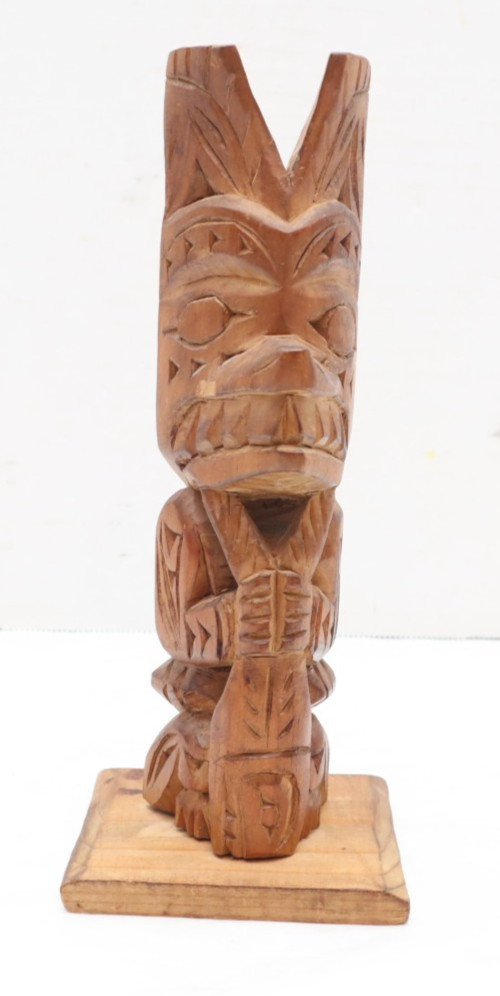 VTG Carved Chelsea WILLIAMS Native American Totem Pole Statue Northwest Coast 9\