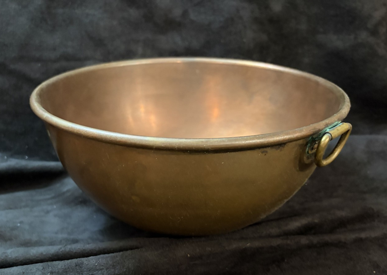 VTG Douro Copper Mixing Bowl Round Bottm Brass Ring Original Patina 13.6 oz VTG Douro Copper Mixing Bowl Round Bottm Brass Ring Original Patina 13.6 oz