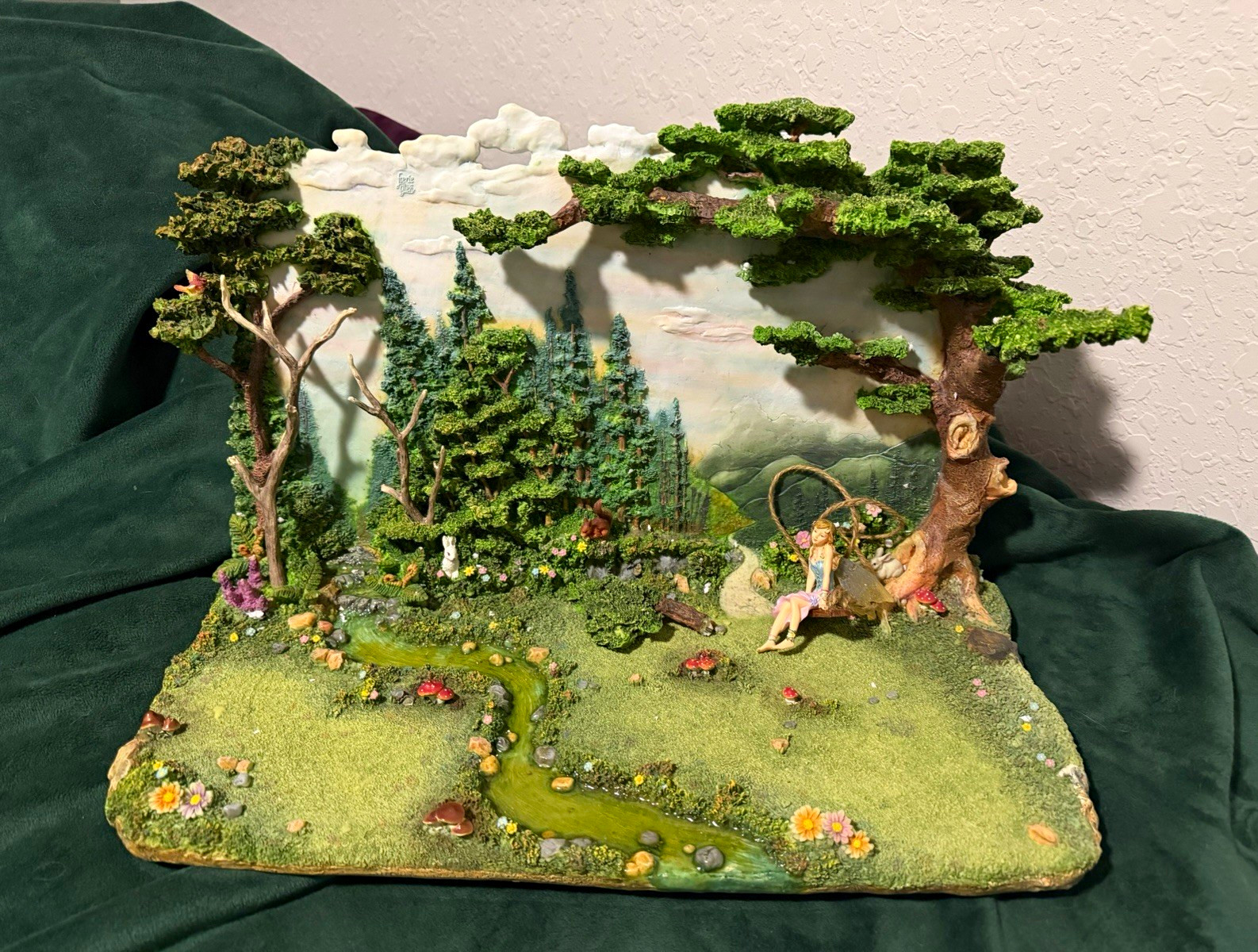 Faerie Glen display unit fairy faeries limited edition 2007 imperfect