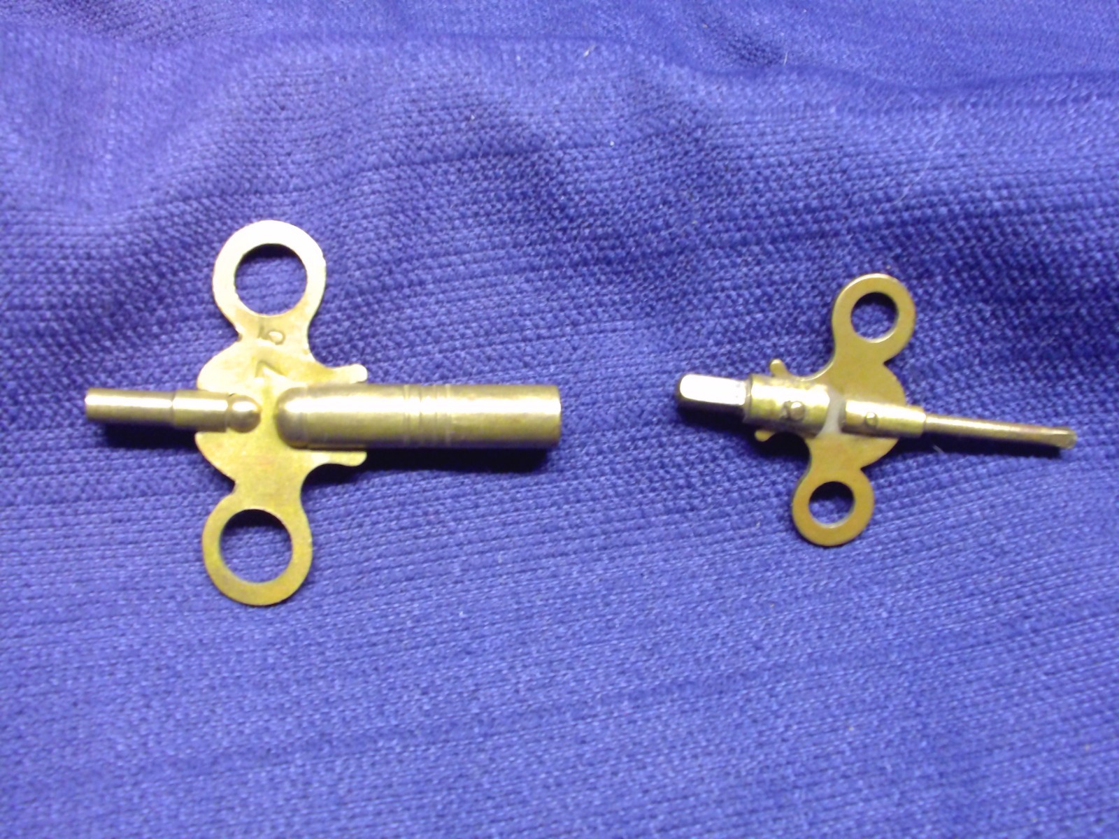 Lot of 2 Antique/Vintage All Brass Clock Winding Keys Lot of 2 Antique/Vintage All Brass Clock Winding Keys