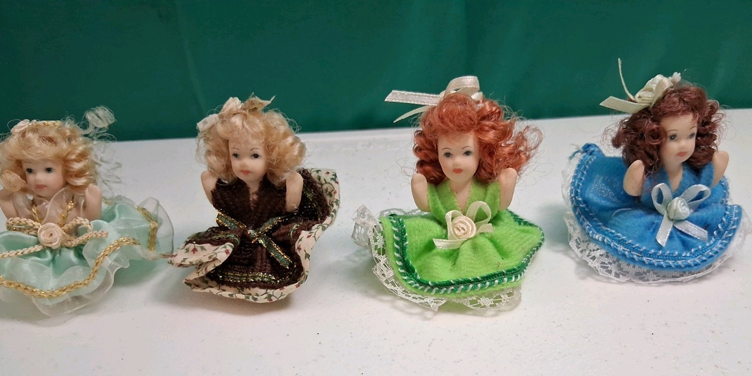 Vintage Miniature Bisque Dolls Set Of 4 Vintage Miniature Bisque Dolls Set Of 4