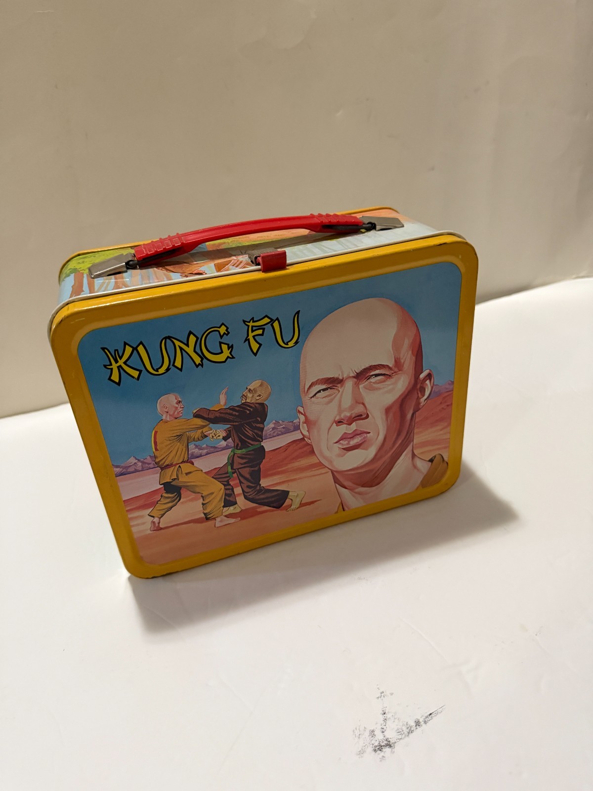 Vintage THERMOS 1974 KUNG FU METAL LUNCH BOX WITH THERMOS Excellent condition
