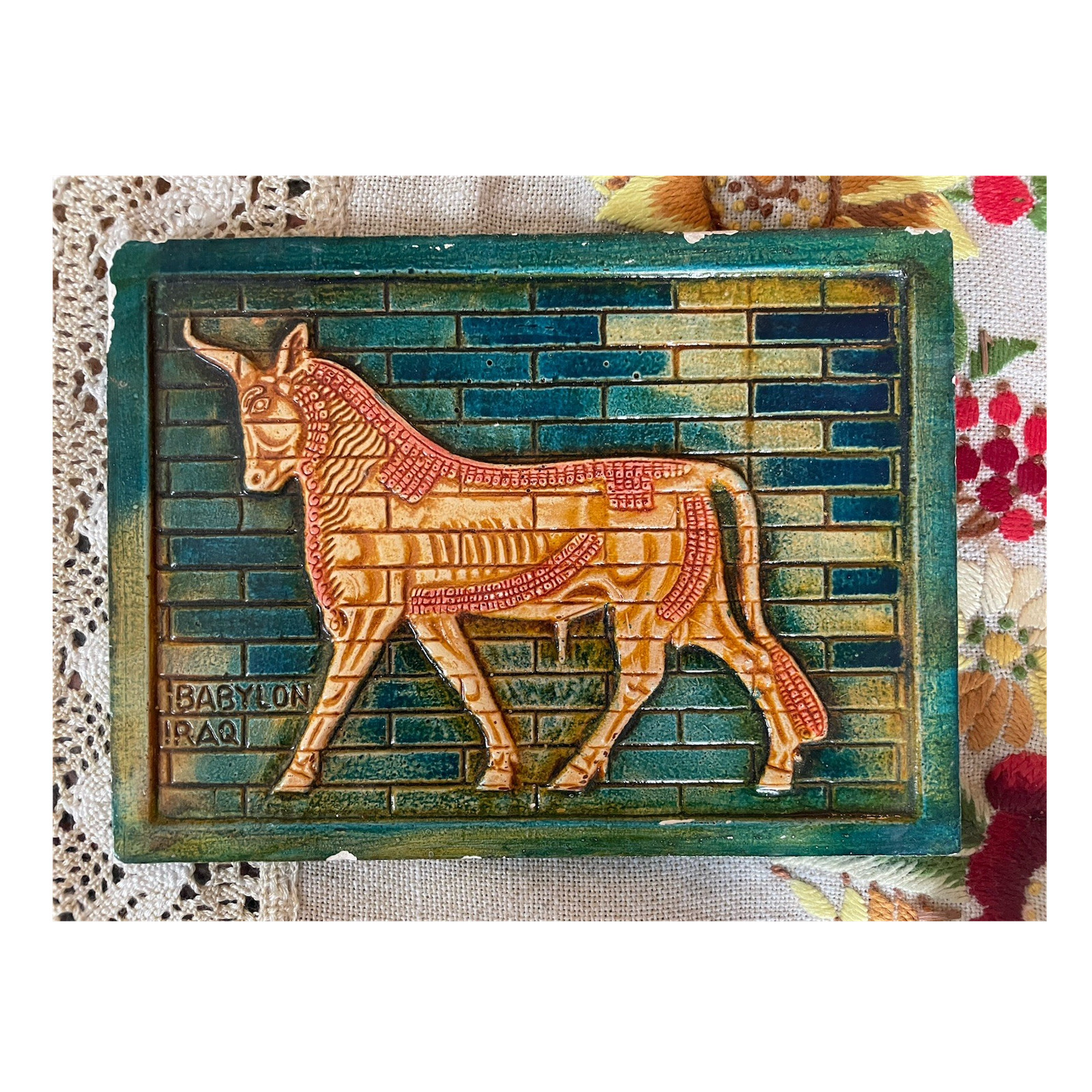 Vintage Babylon Iraq Ceramic Tile Relief Souvenir – Ishtar Bull Style Rare Piece