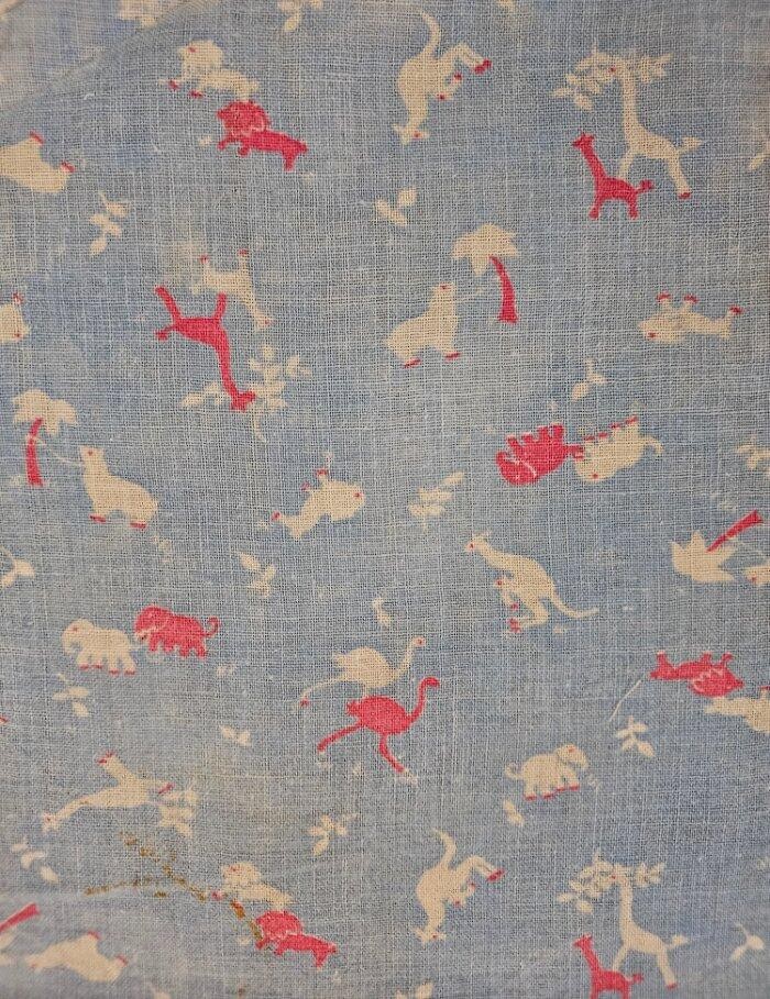 Vintage Feedsack Fabric Novelty Elephant Giraffe Blue Pink 40x19