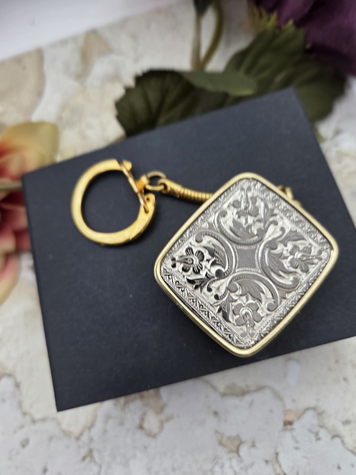Vintage SANKYO CLOVER Miniature Music Box Key Ring WORKS Carved Ornate Front
