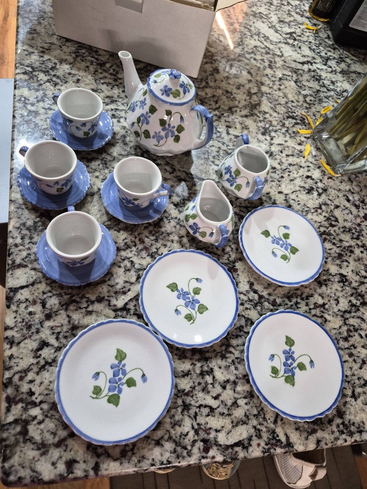 Andrea By Sadek Vintage NIB 17 pc Set Tea Set Blue and White Floral Andrea By Sadek Vintage NIB 17 pc Set Tea Set Blue and White Floral