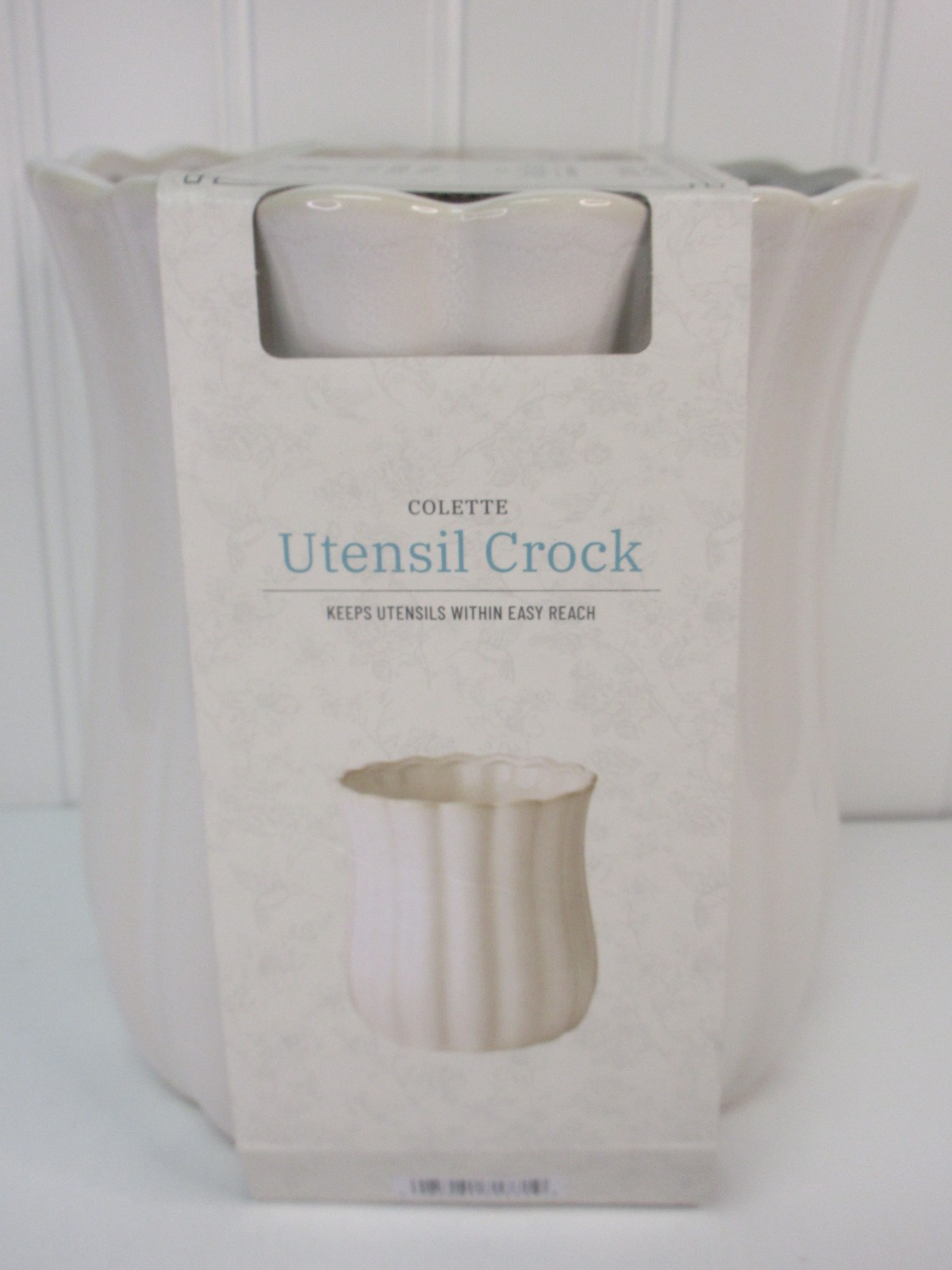 Pioneer Woman Colette Stoneware Utensil Holder White Scalloped Farmhouse Crock Pioneer Woman Colette Stoneware Utensil Holder White Scalloped Farmhouse Crock
