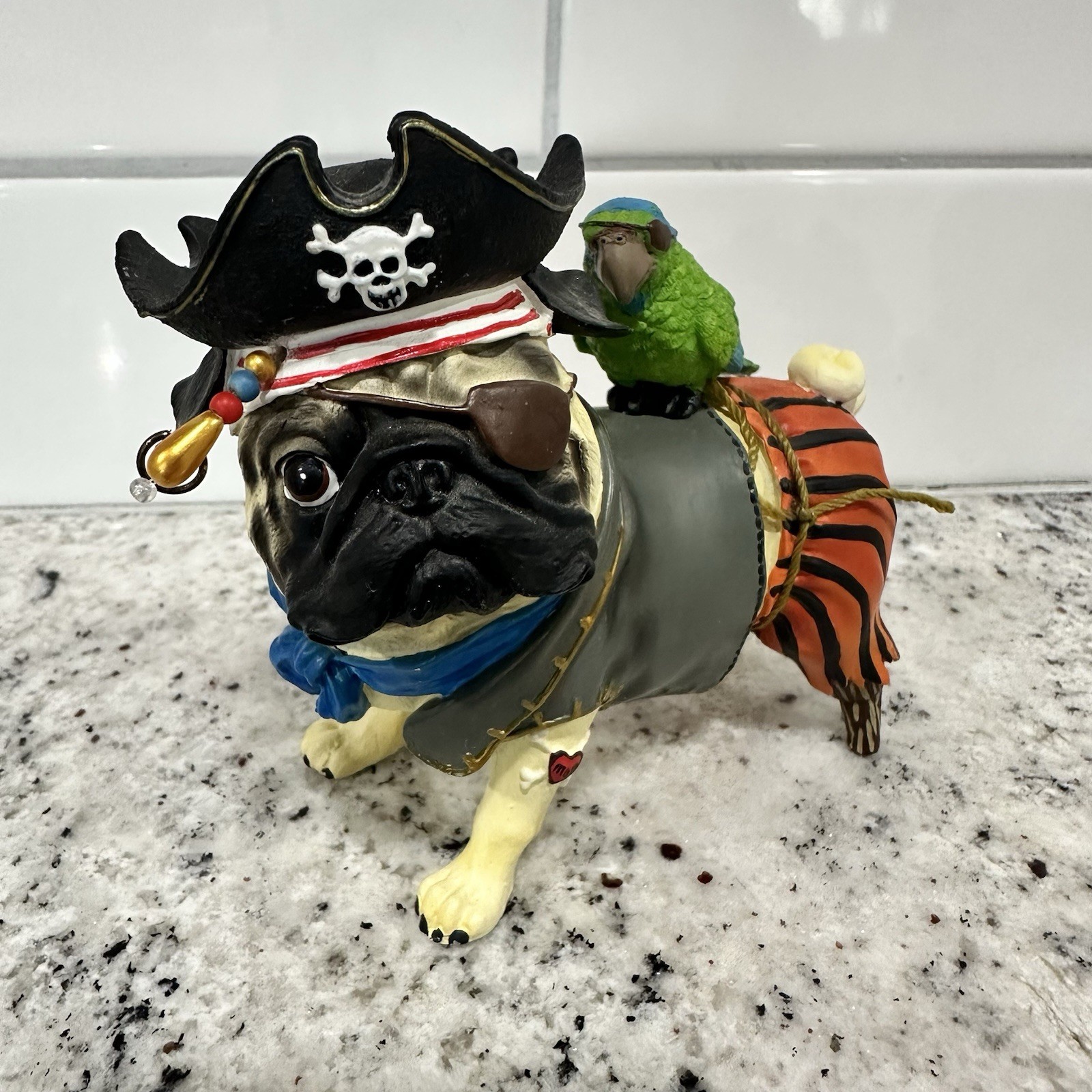 #16110 Westland PUG-NACIOUS, PUGGY THE PIRATE PUG FIGURINE EUC #16110 Westland PUG-NACIOUS, PUGGY THE PIRATE PUG FIGURINE EUC