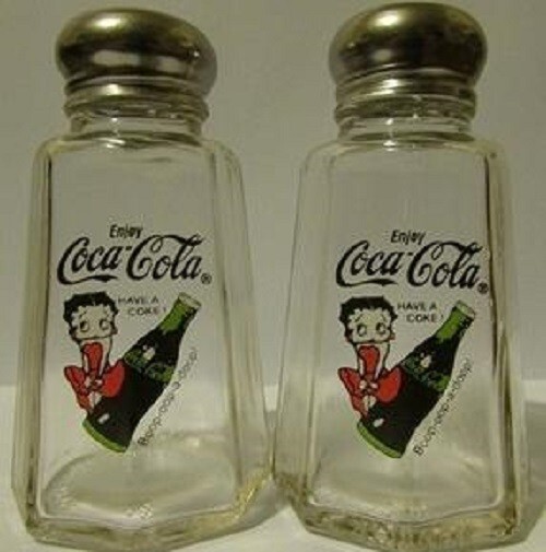 A Nice Set of Betty Boop Coke Salt & Pepper Shakers 3¾\