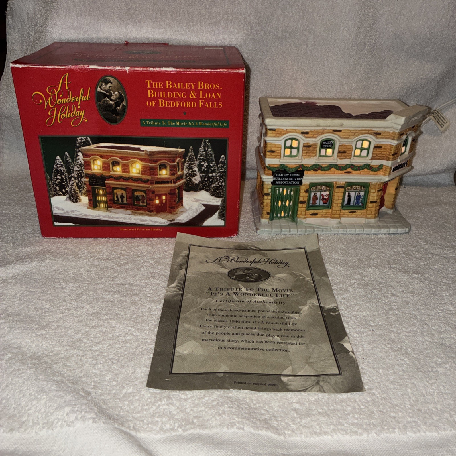 It\'s A Wonderful Life The BAILEY BROS BUILDING & LOAN Bedford Falls Lighted COA