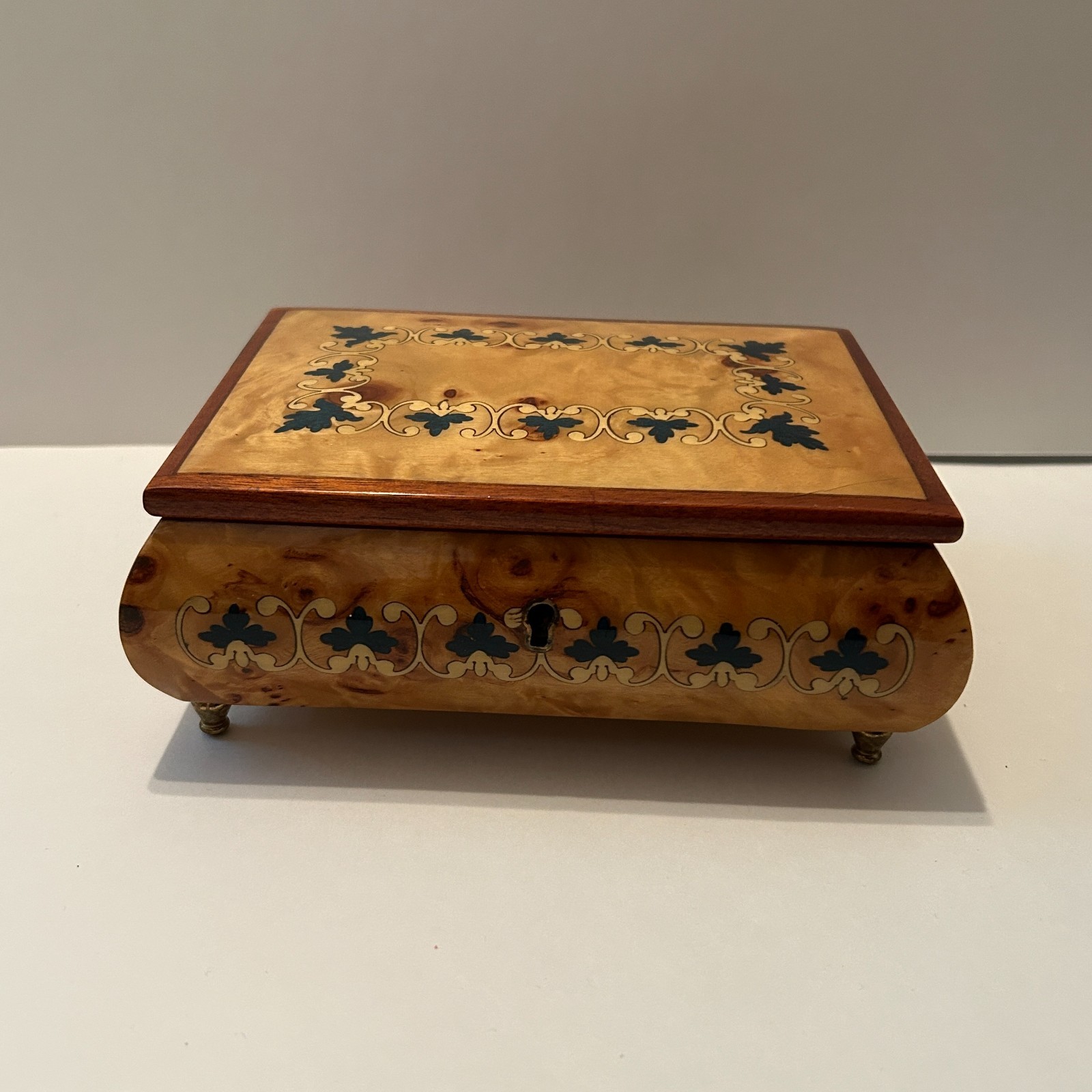 Vtg Italian Burl Wood Musical Jewelry Box Sorrento Edelweiss Cuendet Movement