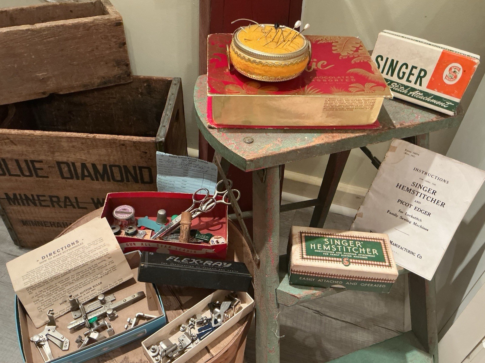 Vintage Lot Of Sewing Items Singer Hem Stitcher Simanco Threader Receipt & More