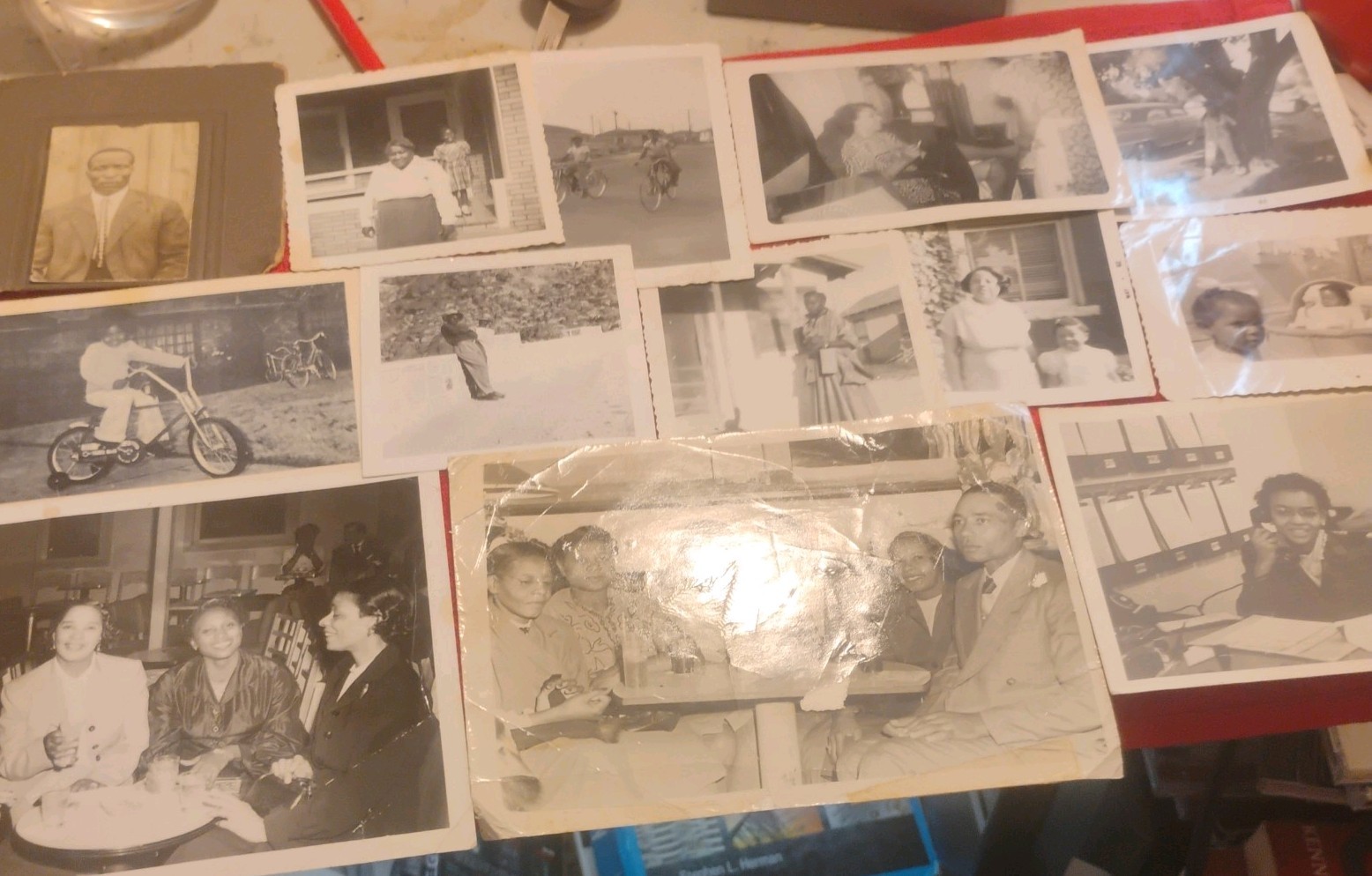 Lot of 13 vintage Black & White Snapshot Photos  of African Americans 