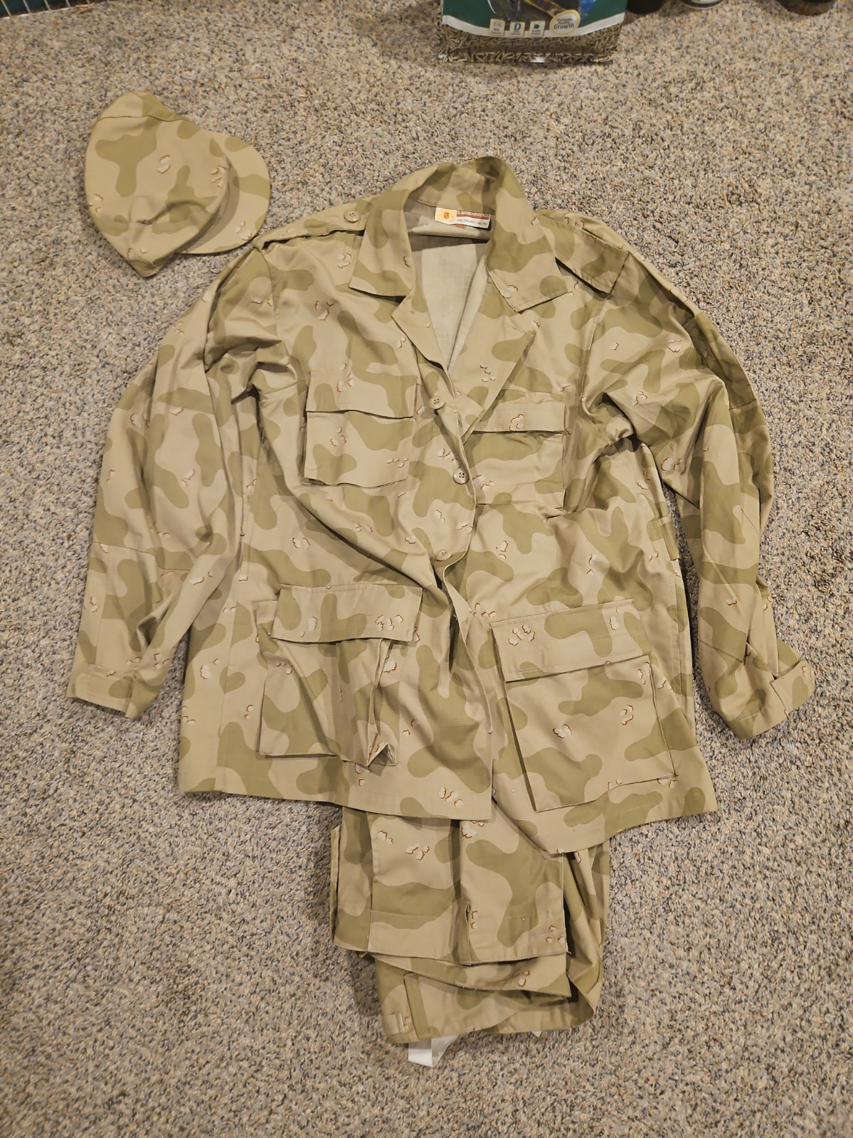 Vintage Kuwait National Guard Desert Amoeba camouflage Uniform Complete Set XL
