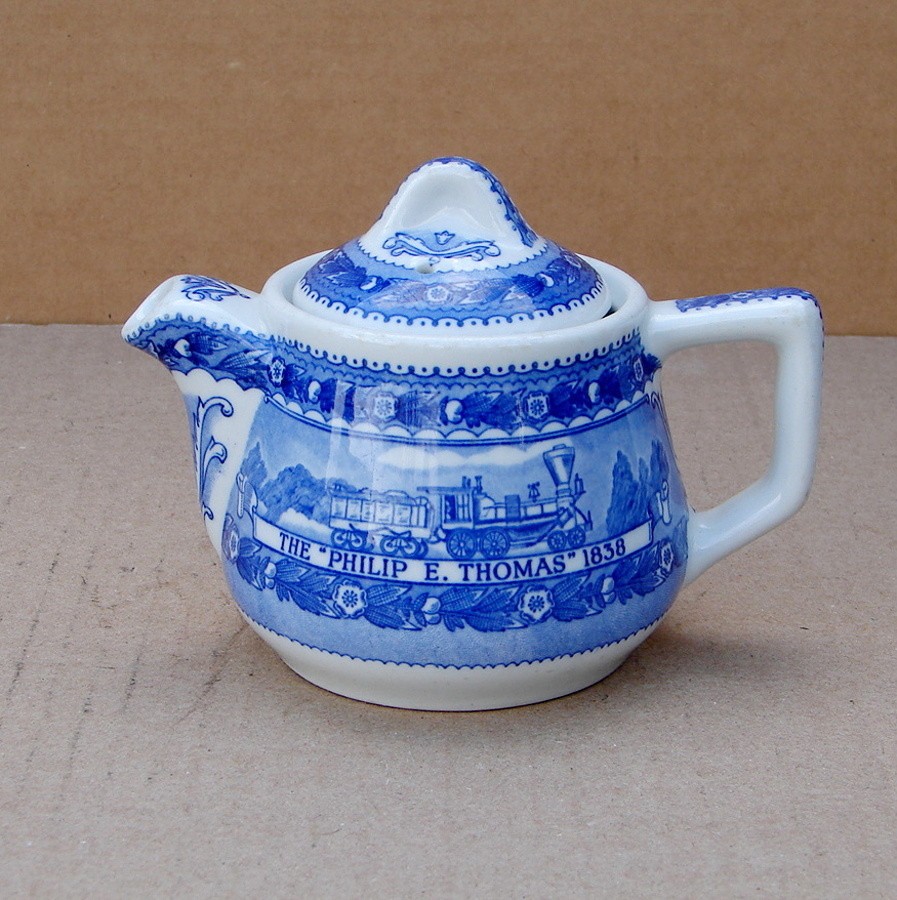 PRISTINE B&O Railroad China Centenary Coffee Pot Shenango- Possible on train use