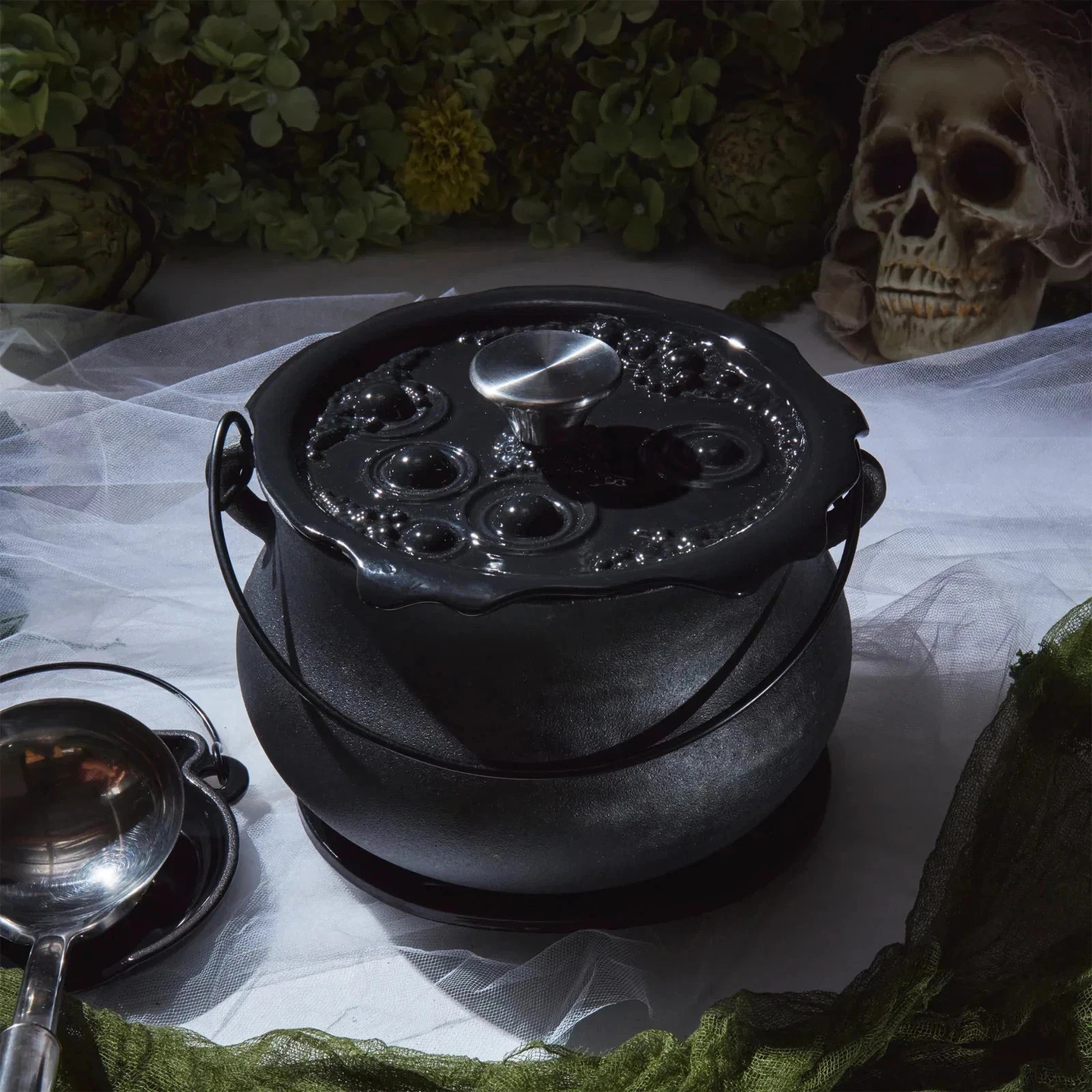 Smith and Clark 4 Quart Cast Iron Cauldron Pot Black \'Bubbling\' Lid New Smith and Clark 4 Quart Cast Iron Cauldron Pot Black \'Bubbling\' Lid New