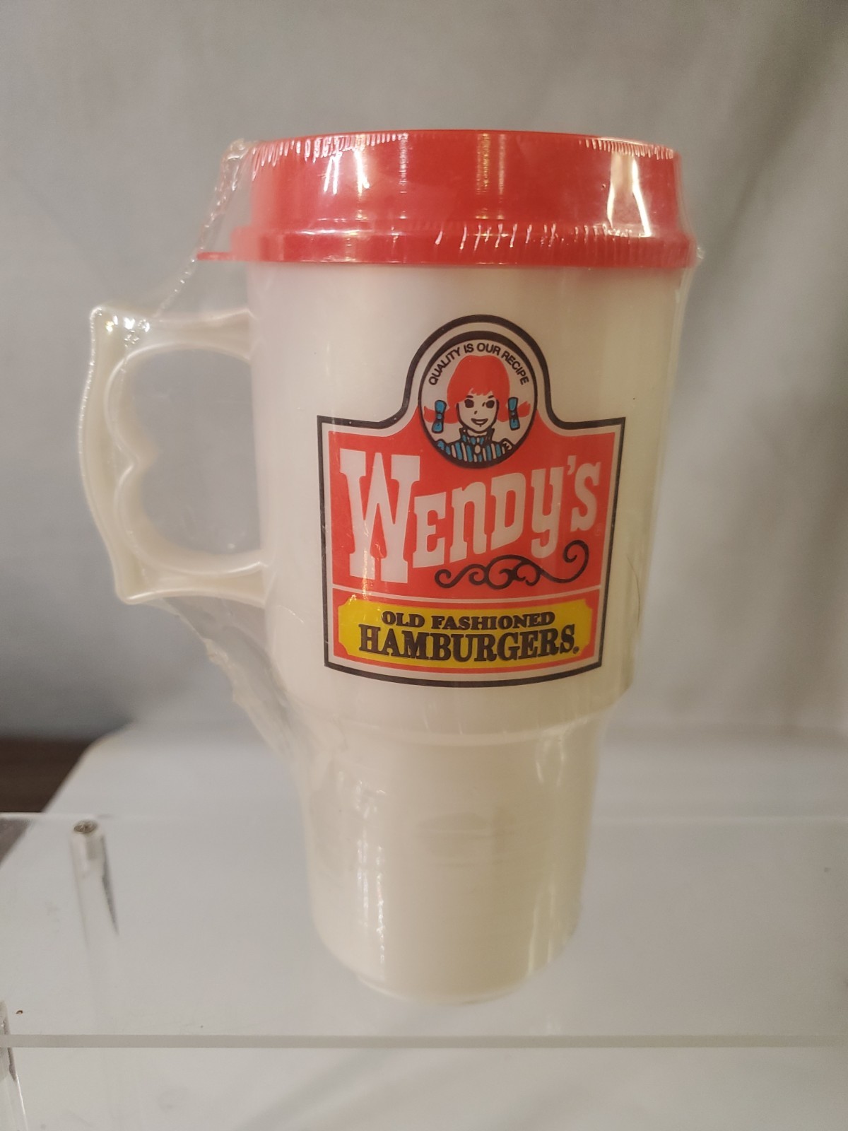Vintage Pre-Mom Wendy’s Old Fashioned Hamburgers Travel Tumbler Auto Mug