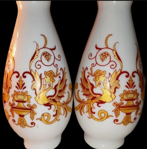 Vintage French Style Opaline Milk Glass Bud Vases Gold Enamel Pair 4\