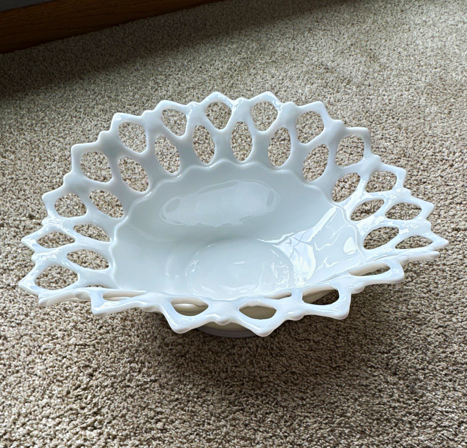 Vintage Westmoreland Doric Round Bowl