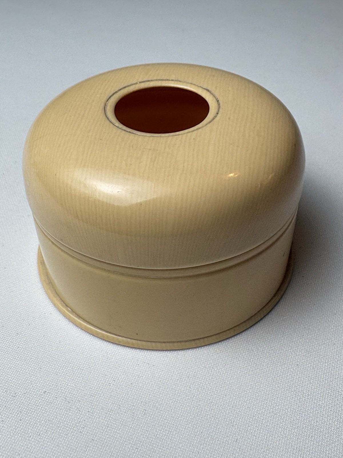 VTG 1930’s Celluloid Hair Catcher- Vanity Table Accessory. Approx 3.25” Dia VTG 1930’s Celluloid Hair Catcher- Vanity Table Accessory. Approx 3.25” Dia