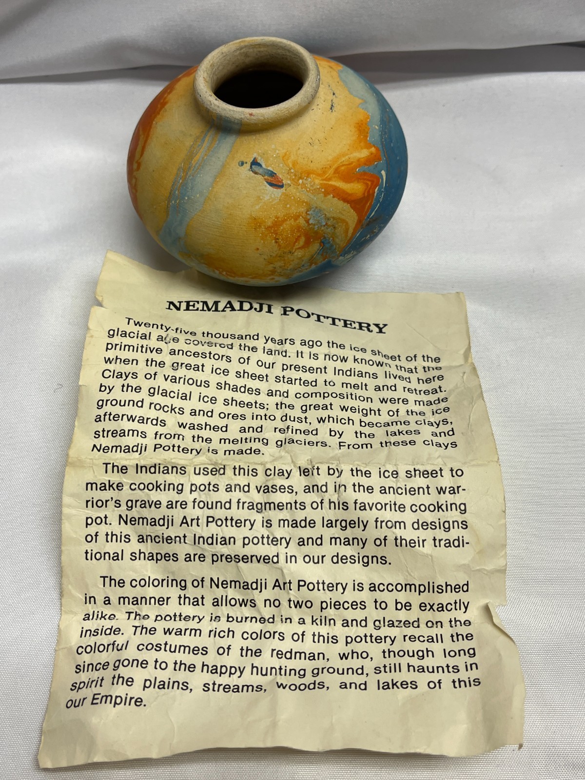 Vintage Nemadji Indian Swirled Clay Tourist Bowl 2.5