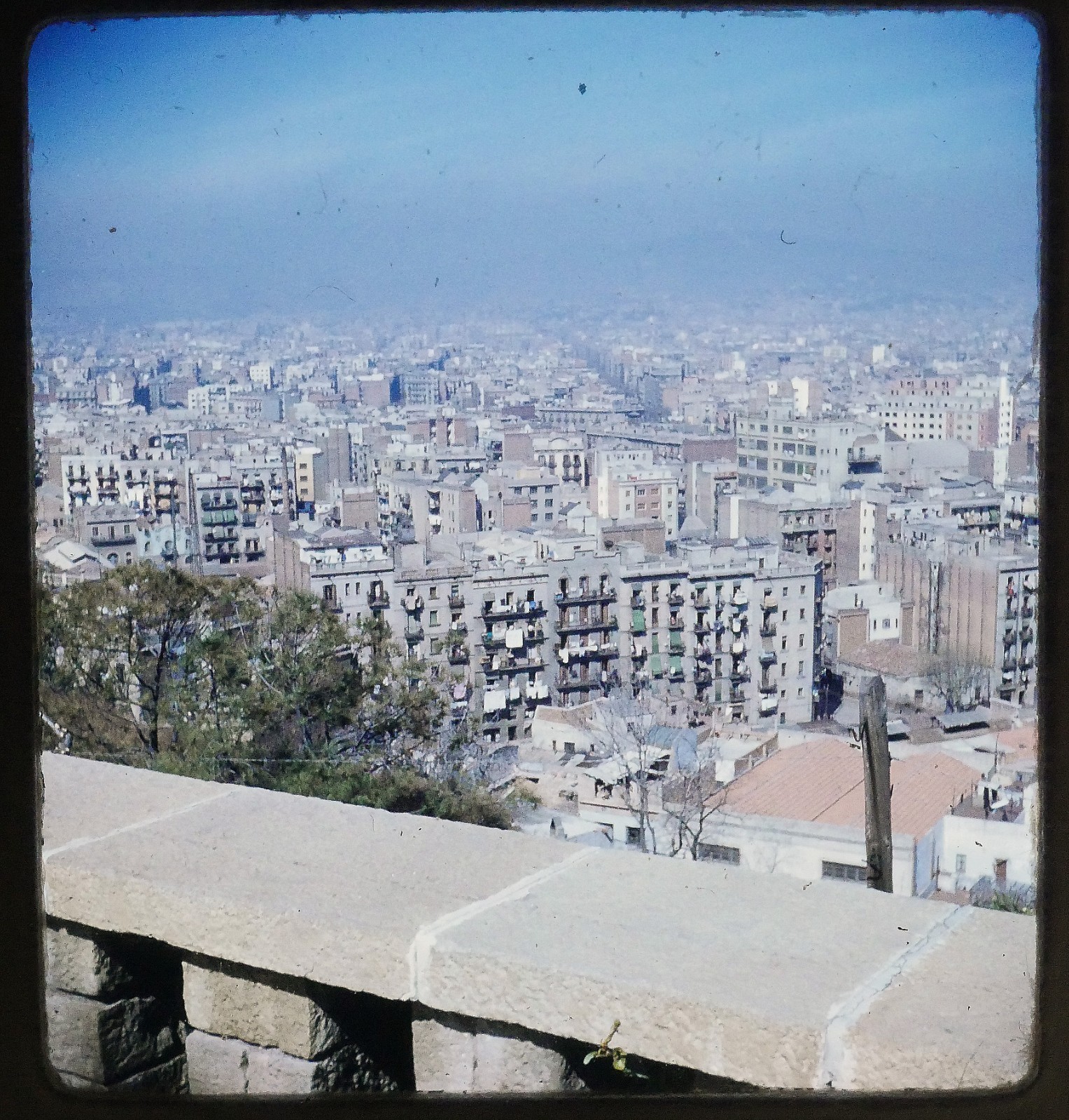 Scene of Barcelona Spain - 1952 Stereo Realist slide #2611