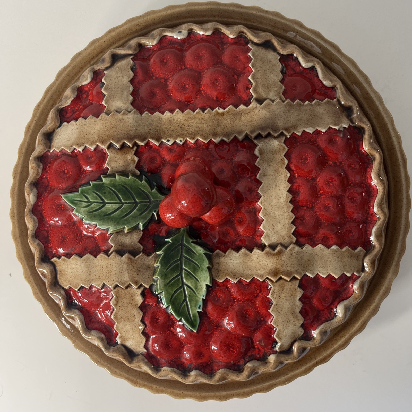 Sanor Ceramica Cherry Pie Serving Dish Portugal Decorative Cherry Cover 12
