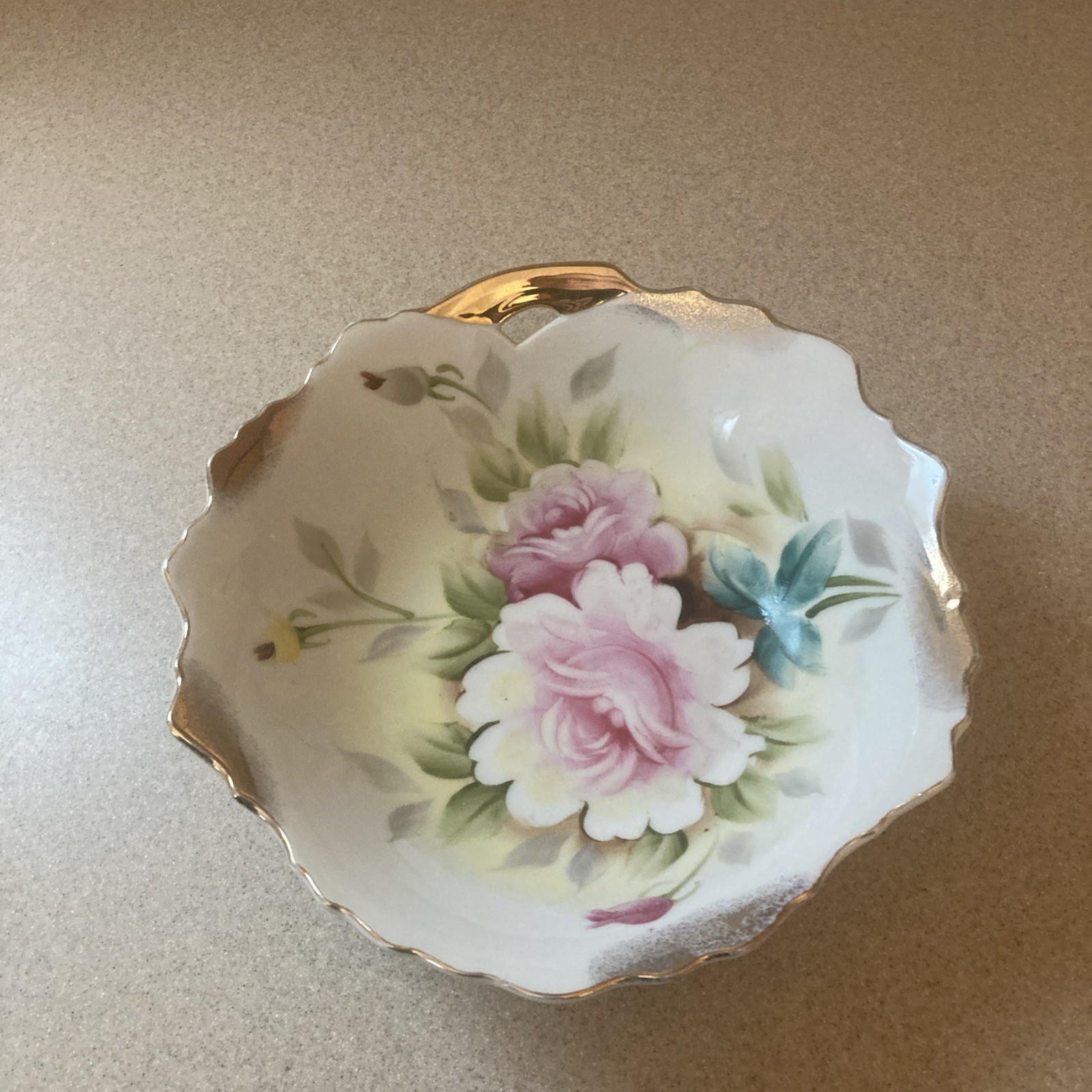 VINTAGE PORCELAIN BOWL HAND PAINTED PINK ROSES WITH GOLD TONE TRIM 7 \