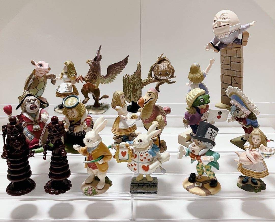 Disney Kaiyodo Furuta Alice in Wonderland Figure Collection Complete 18 Kind Set