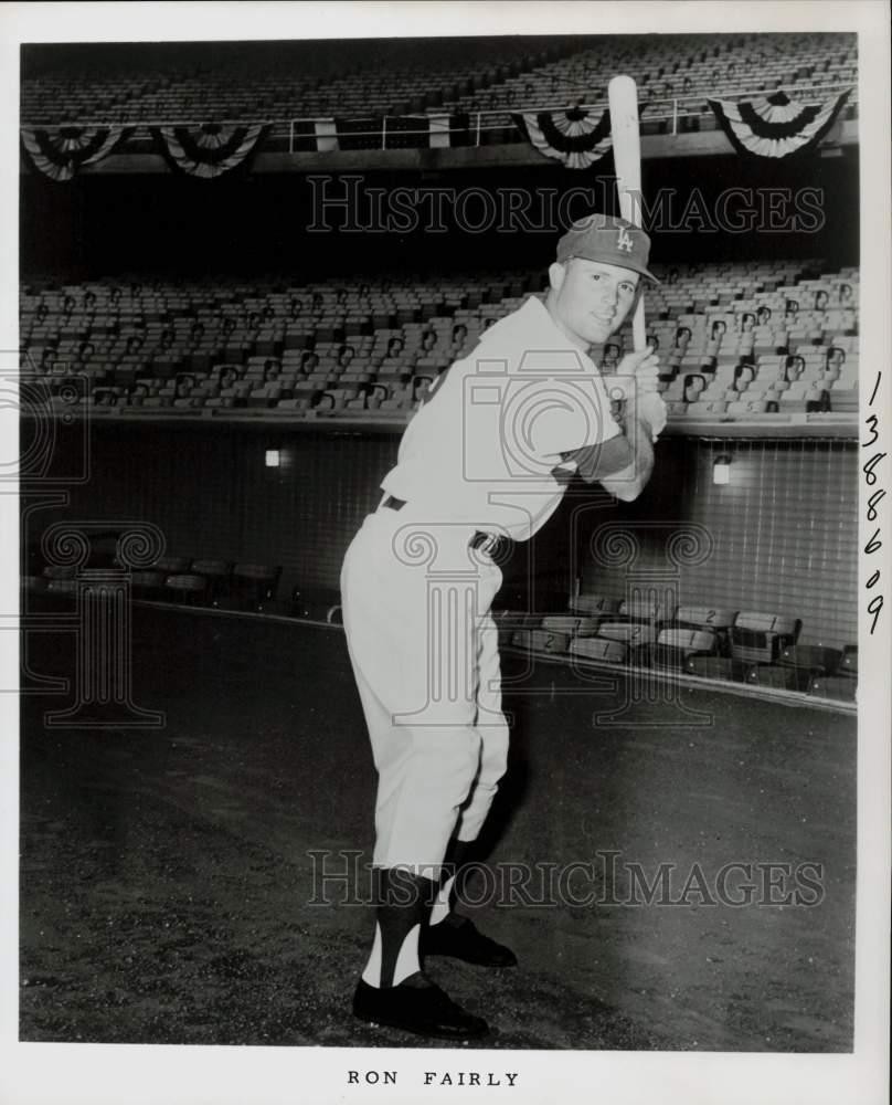 1967 Press Photo Los Angeles Dodgers baseball player Ron Fairly - kfx09516