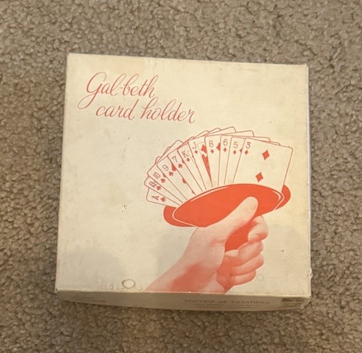 Vintage E -Z Grip Gal-Beth Playing Card Holder for Any Card Game W/ Original Box