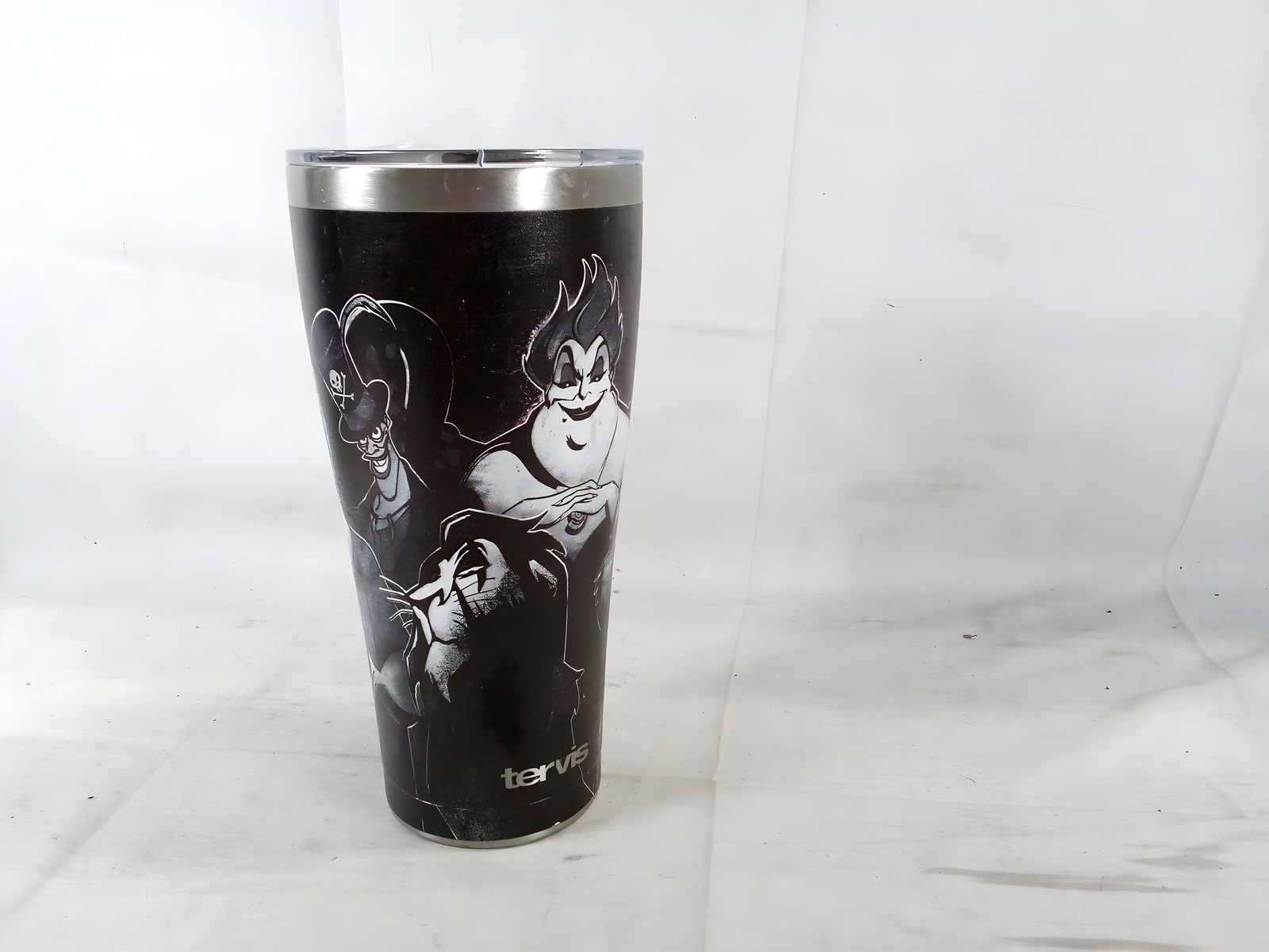 Tervis Disney Villains 30oz Triple Wall Insulated Tumbler w/ Lid