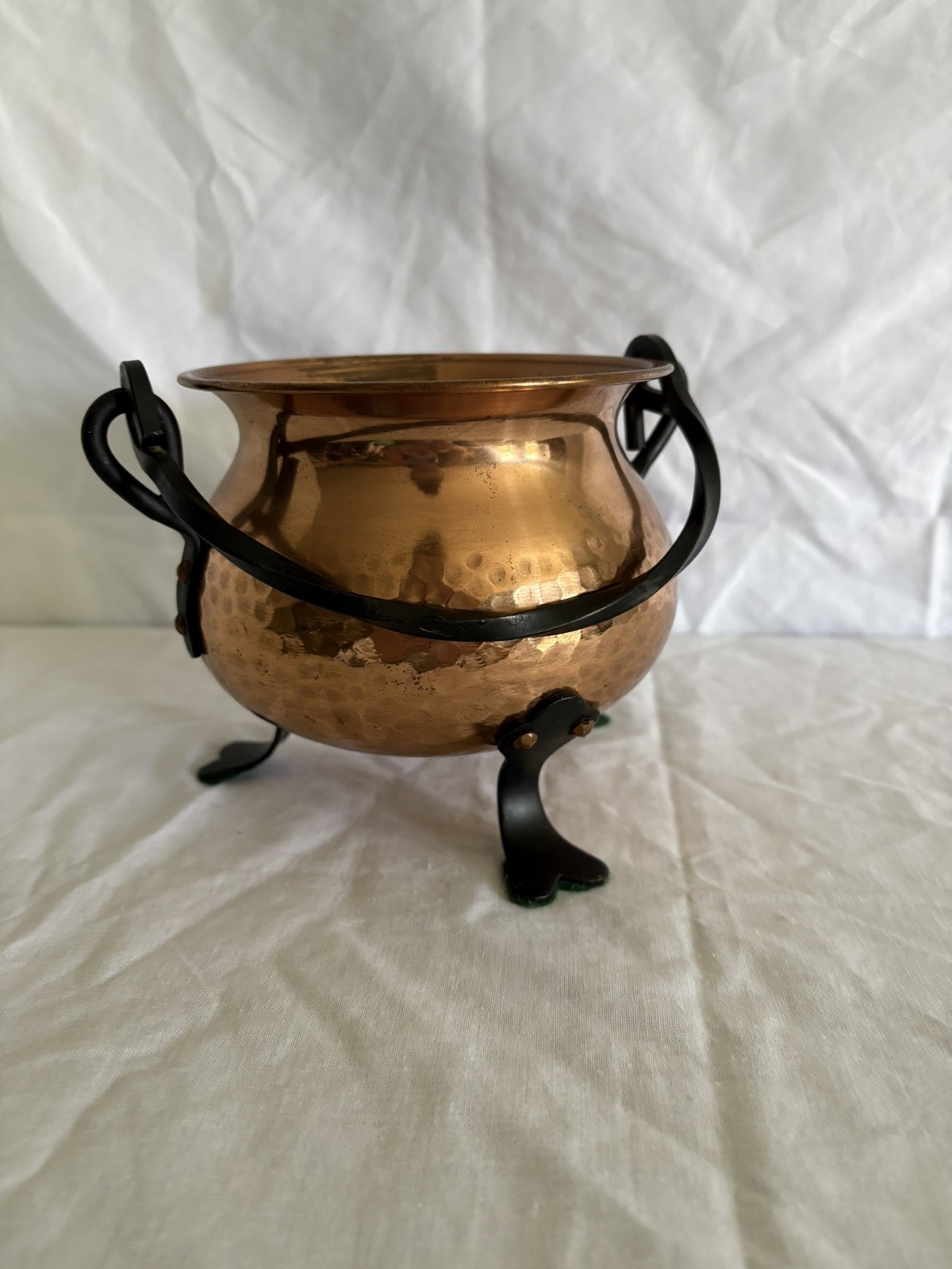 Vintage Copper Cauldron | Cast Iron Hardware | Witchy, Whimsigoth, Halloween