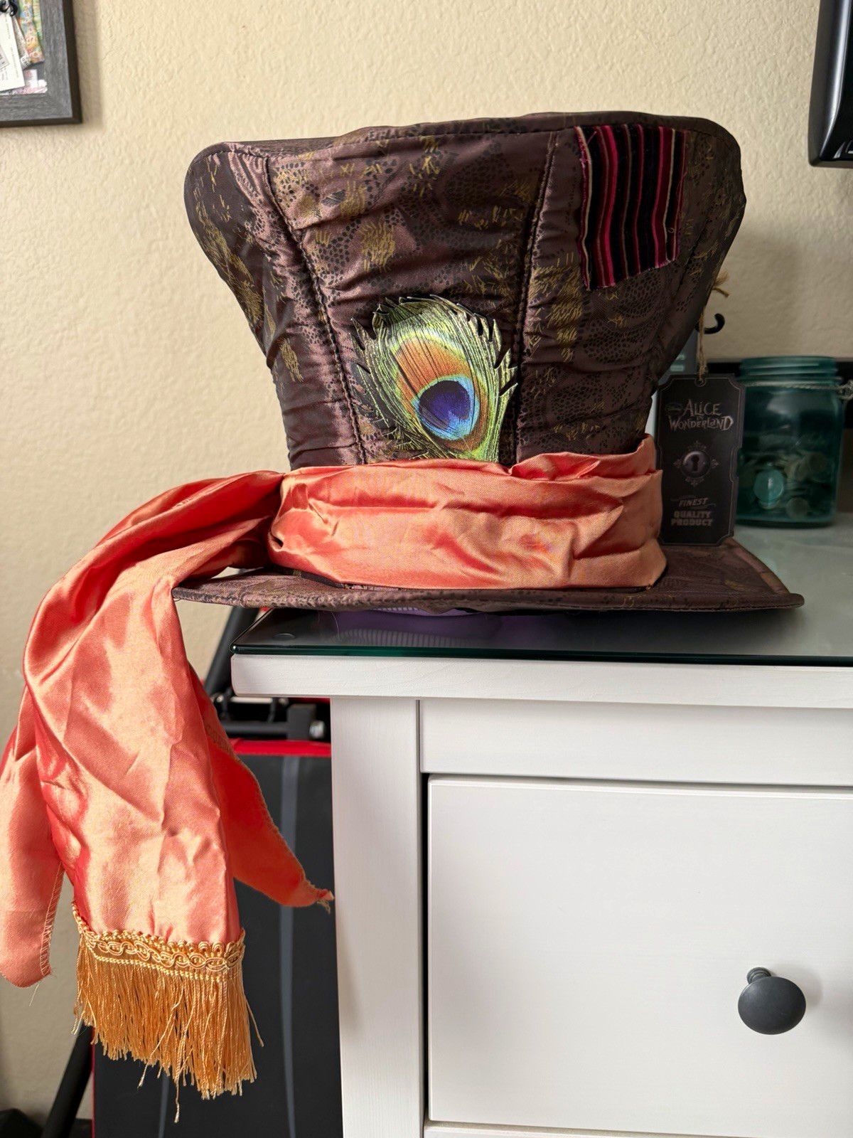 Disney Alice in Wonderland Mad Hatter 10/6 Top Hat w/ Feather Sash Adult L
